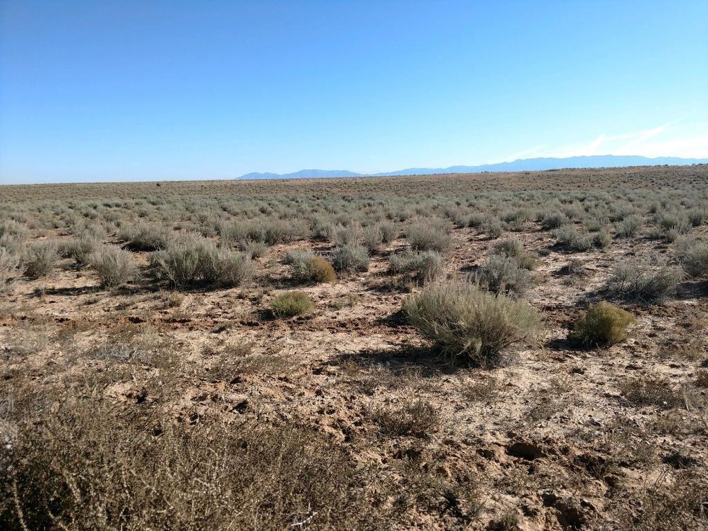  Vl Rio Del Oro 3, Rio Communities, NM 87002