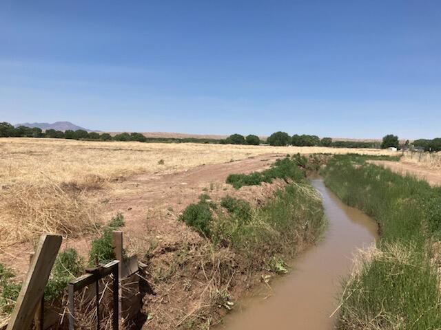 Photo 3 —  Jaramillo Loop