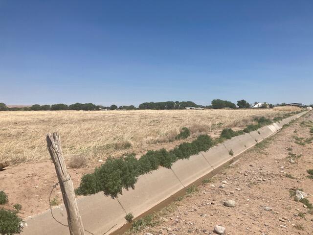Photo 2 —  Jaramillo Loop