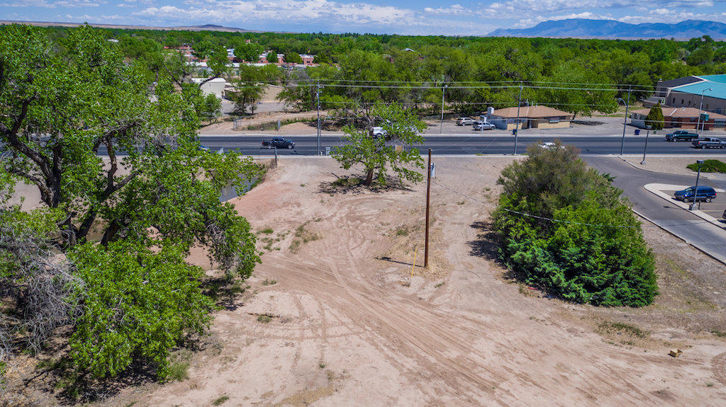 Photo 4 —  Carson Drive