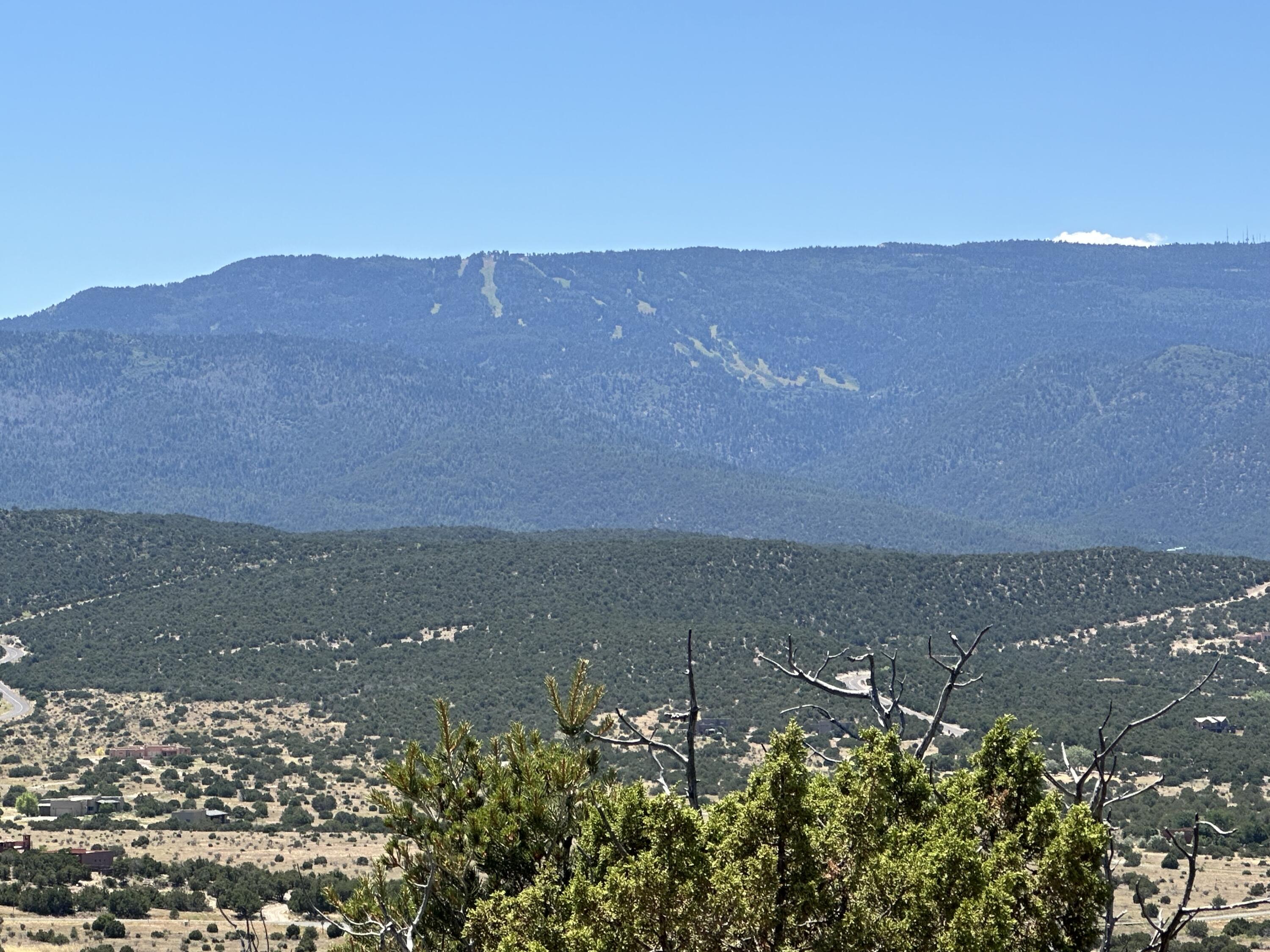 Photo 7 — 24 La Cantera