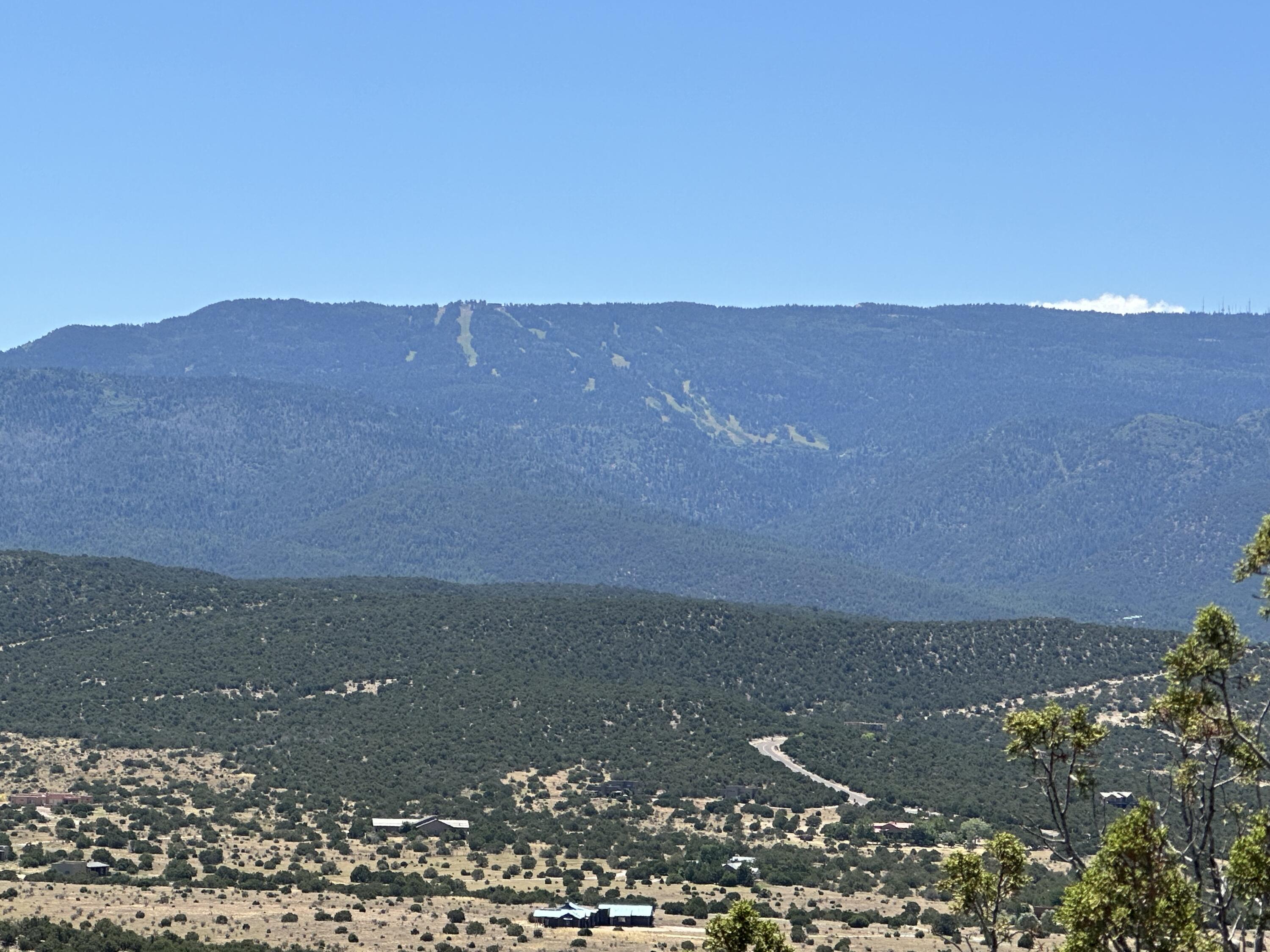 Photo 10 — 24 La Cantera