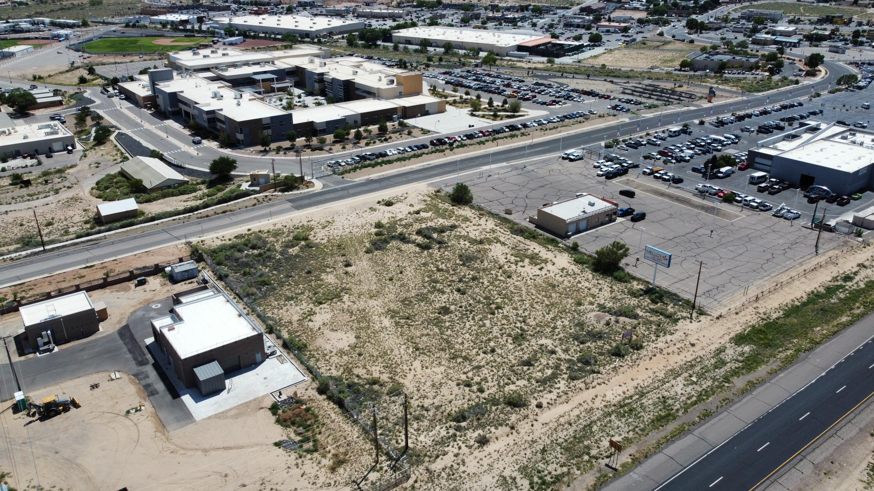 Photo 4 — 503 Emilio Lopez Road