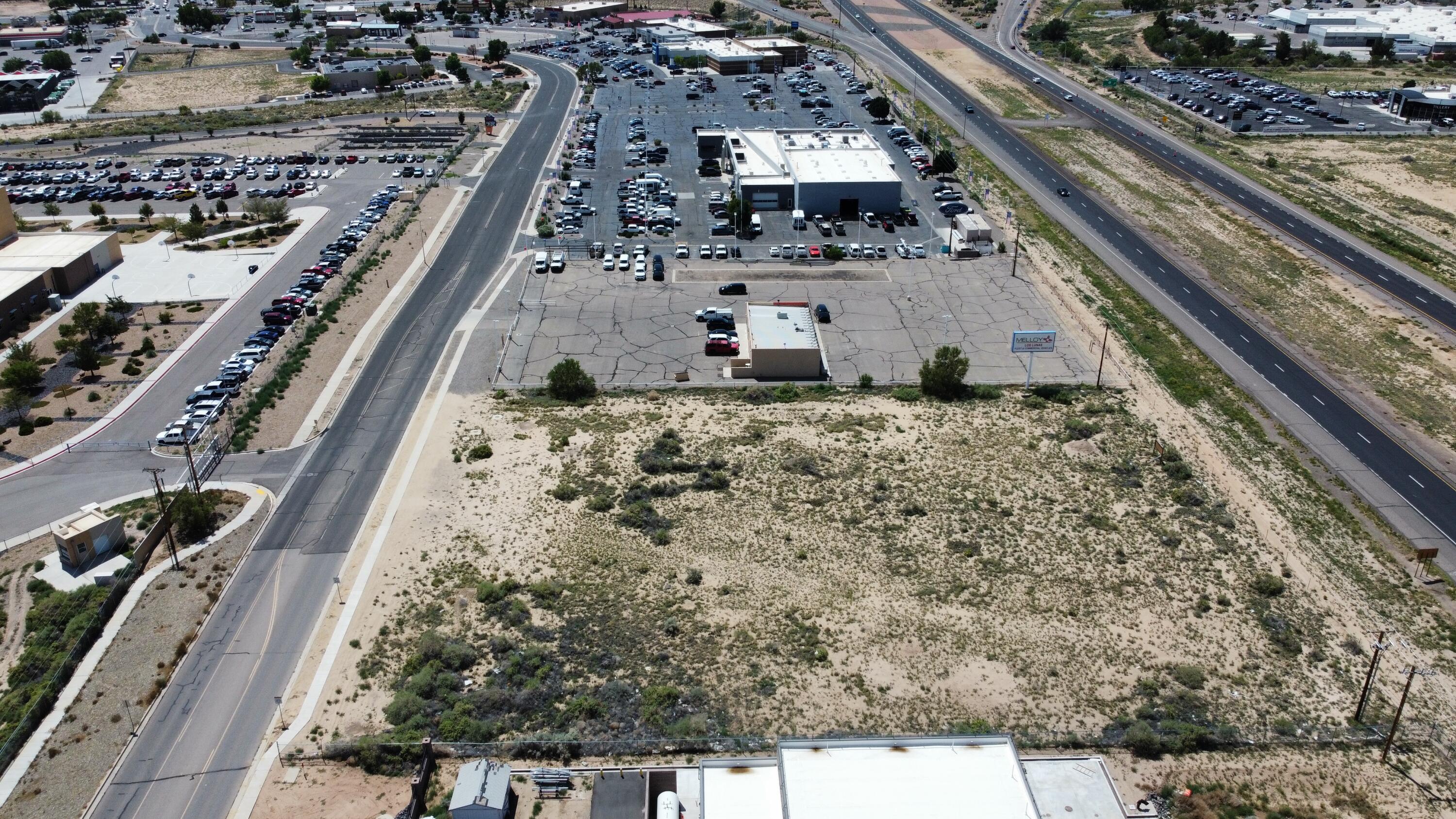 Photo 10 — 503 Emilio Lopez Road