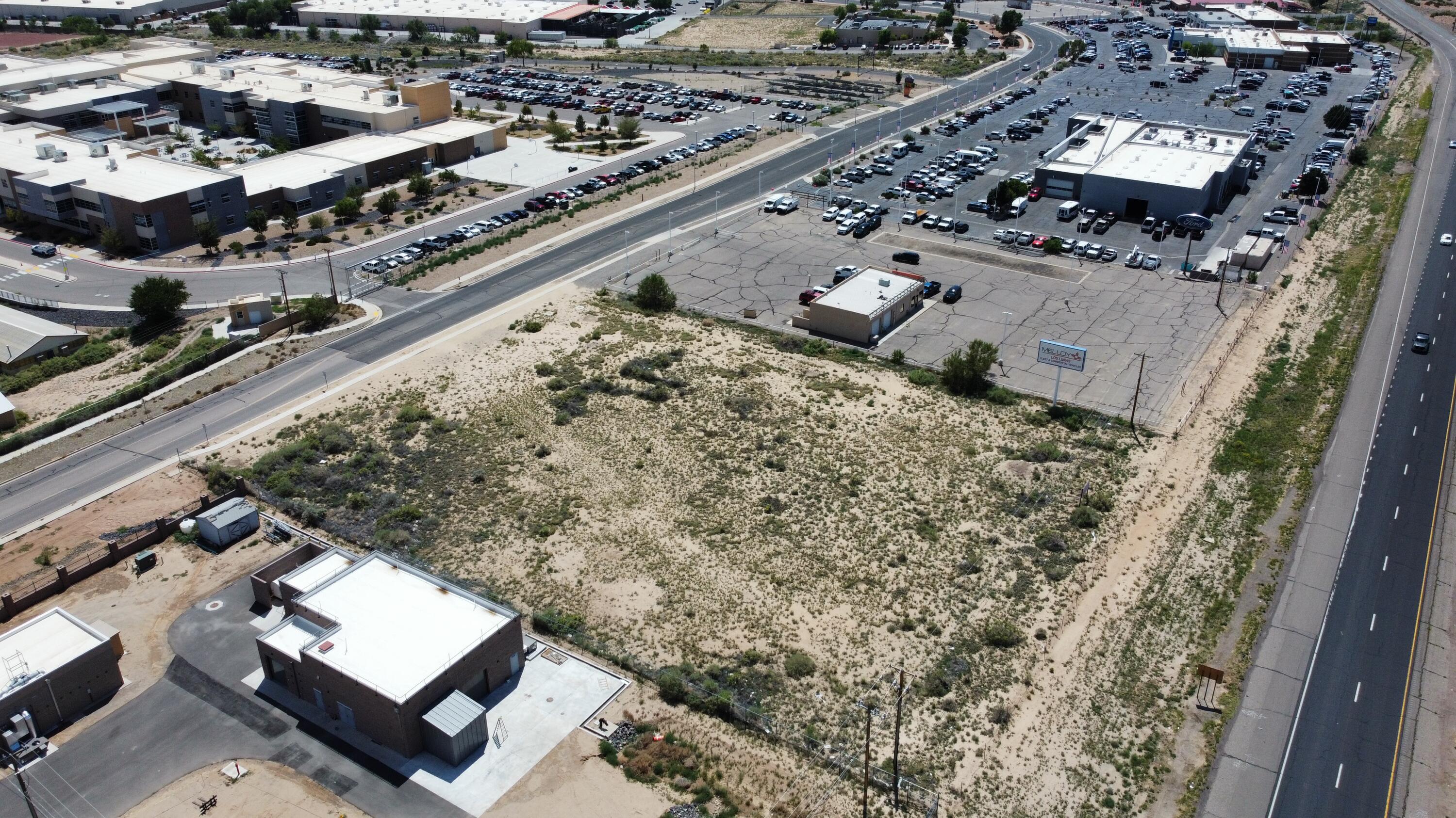 Photo 12 — 503 Emilio Lopez Road