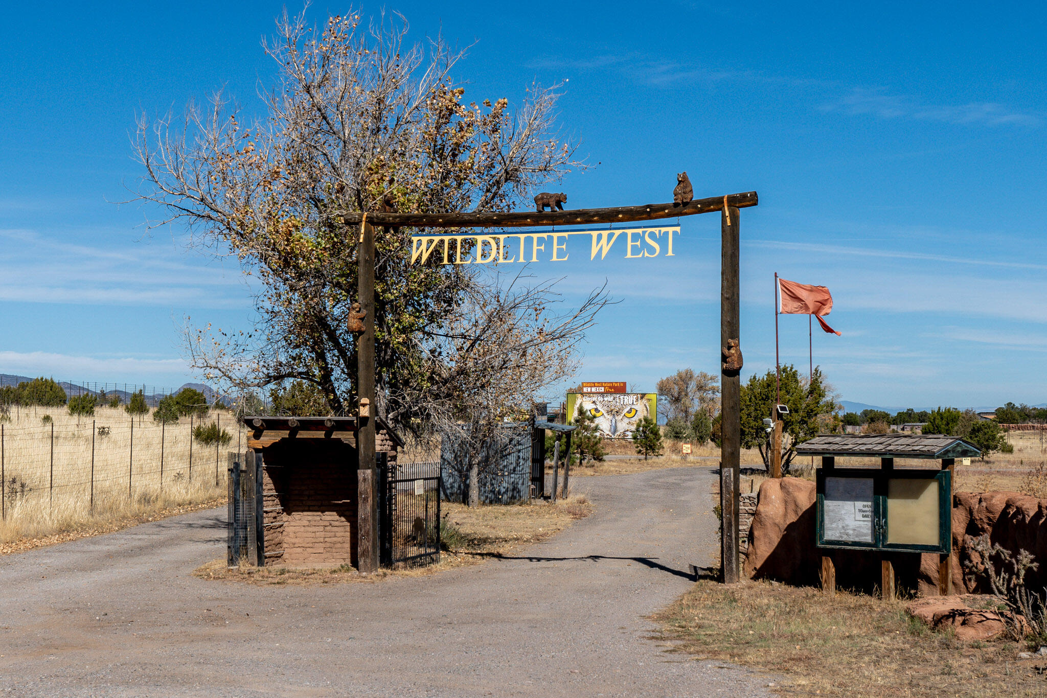 Photo 3 — 87 N Frontage Road