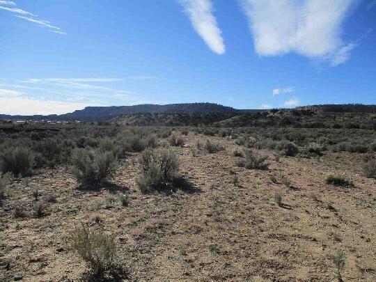 Photo 7 —  Cubita - Cuba Mesa Road