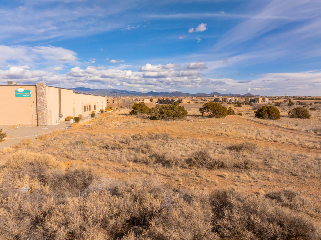 Photo 4 — 6680 Cerrillos Road