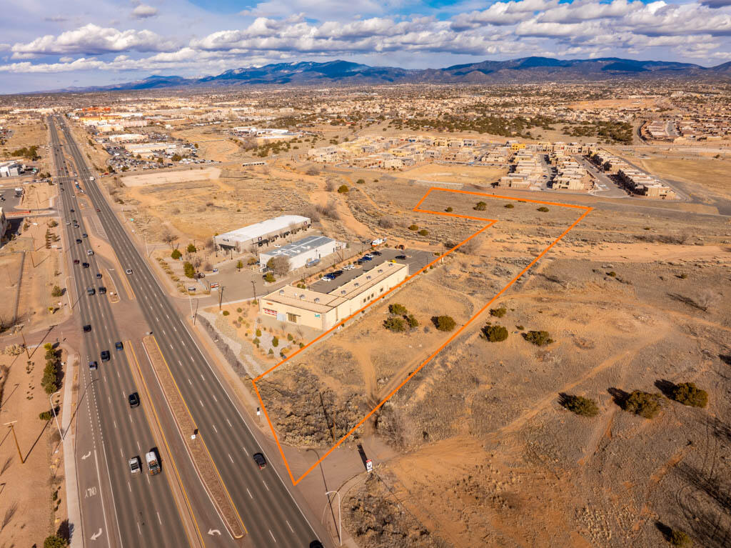 Photo 16 — 6680 Cerrillos Road