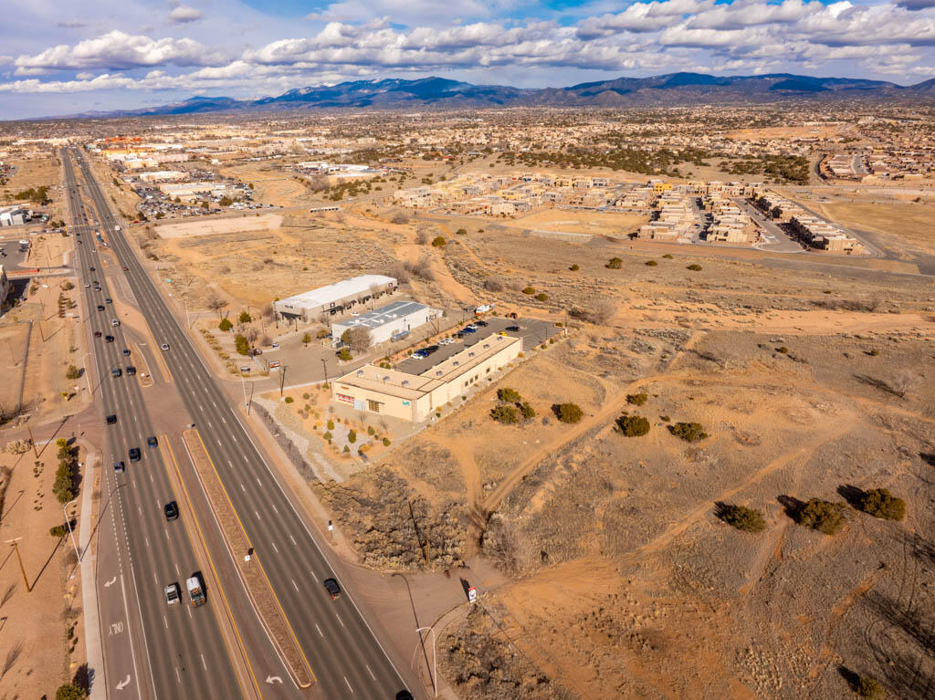 Photo 17 — 6680 Cerrillos Road