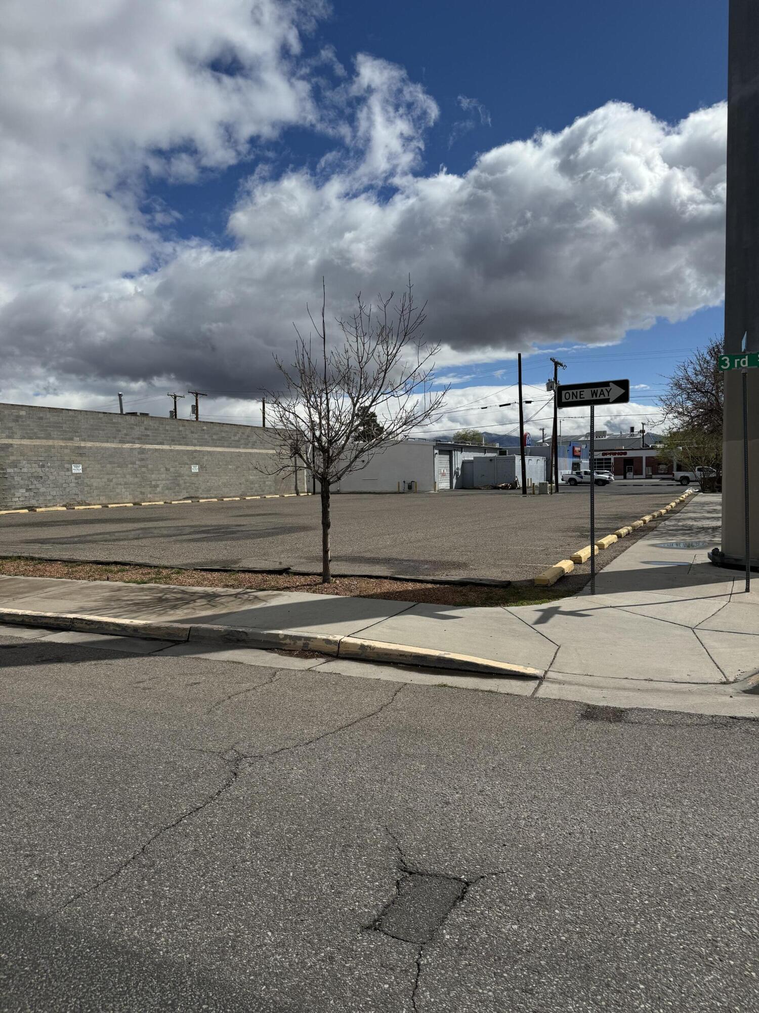 Photo 4 — 215-223 Marble Avenue NW