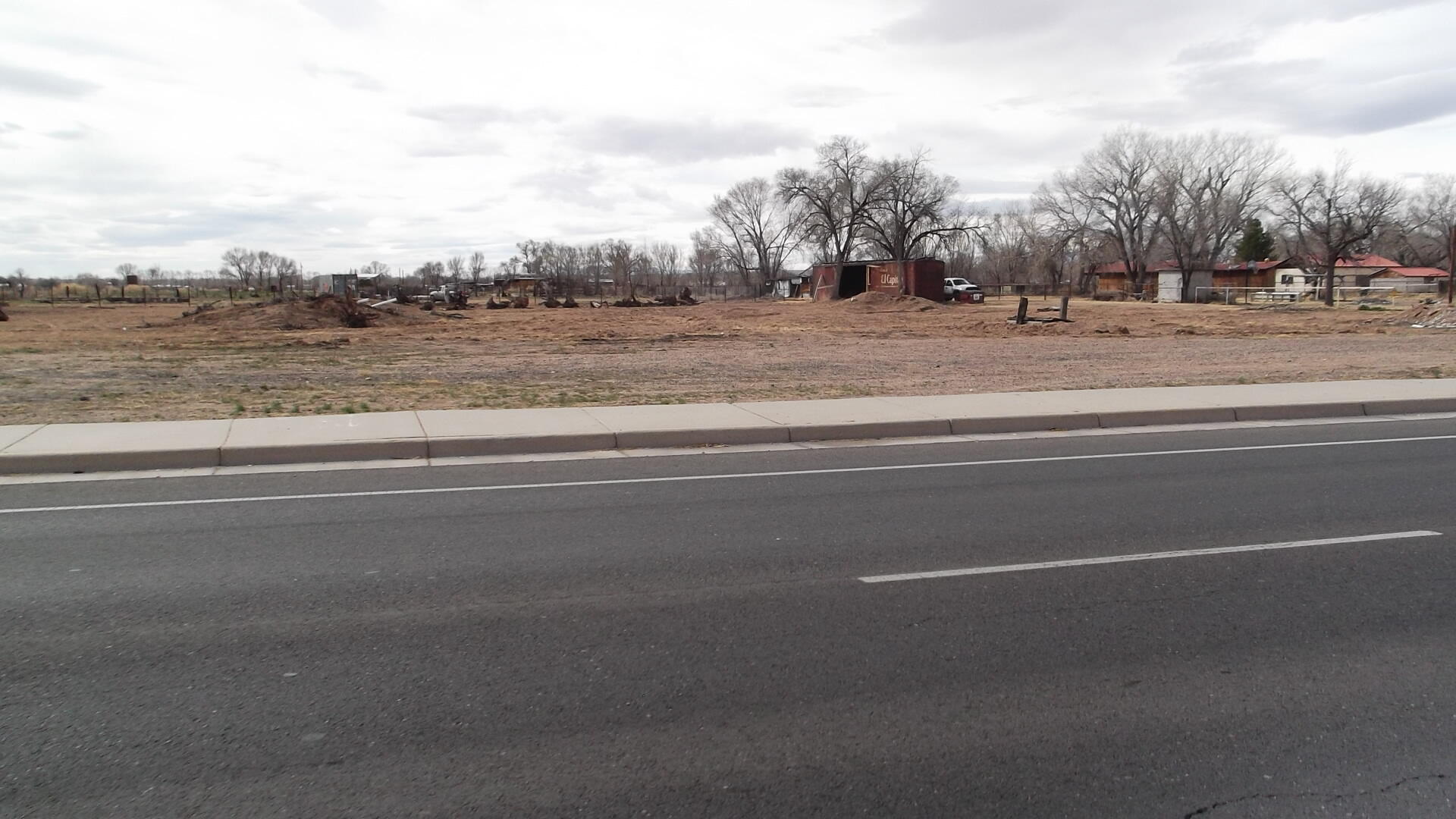  E East River Road Road, Belen, NM 87002