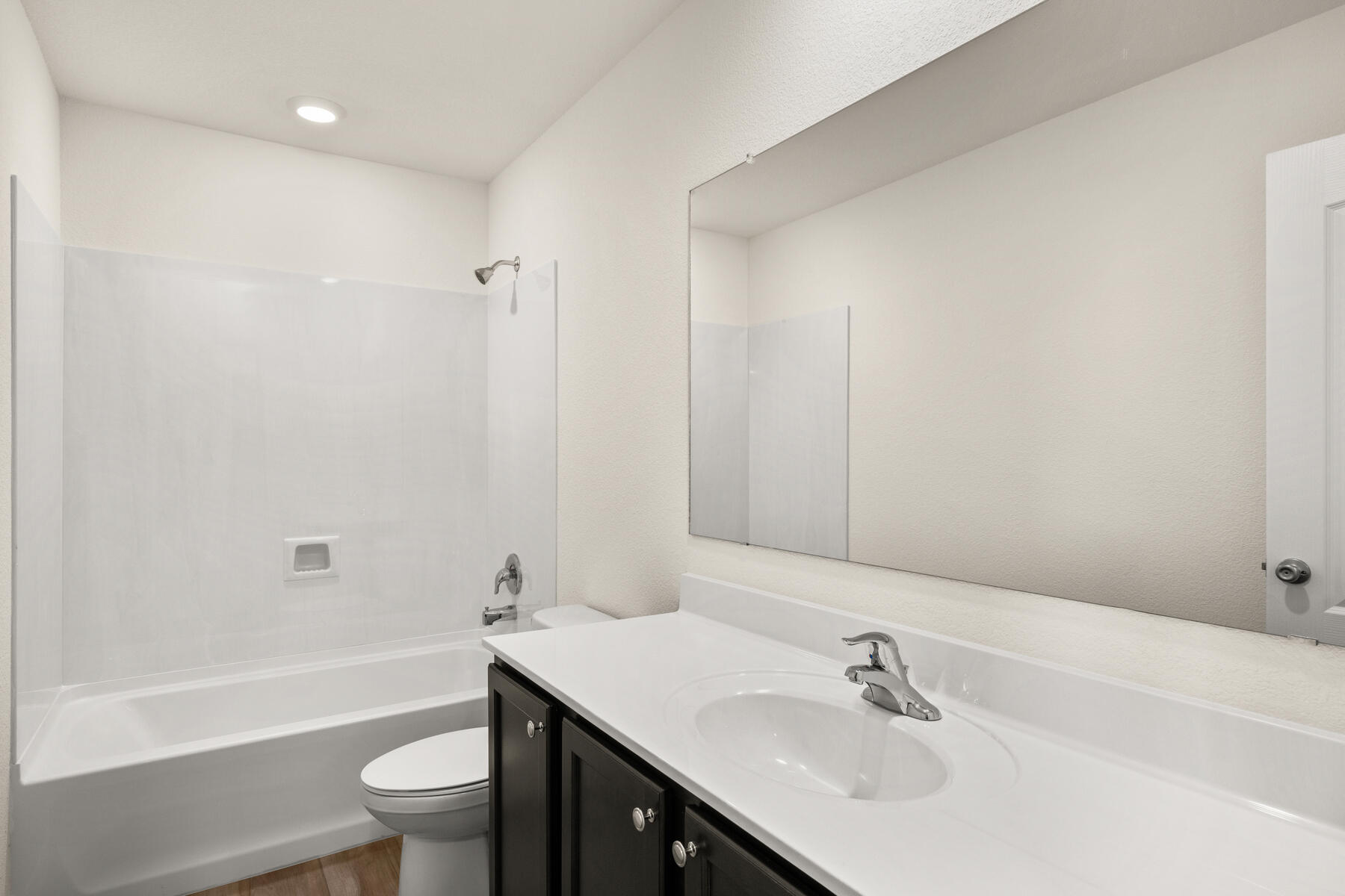 Photo 7 — 5129 Findley Street SW
