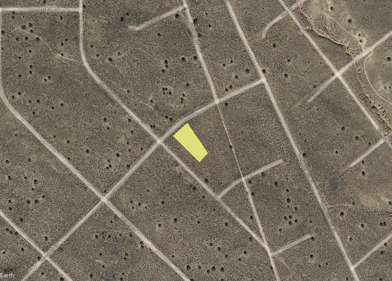 Photo 5 —  Terrene (U20 B53 L7) Road NE