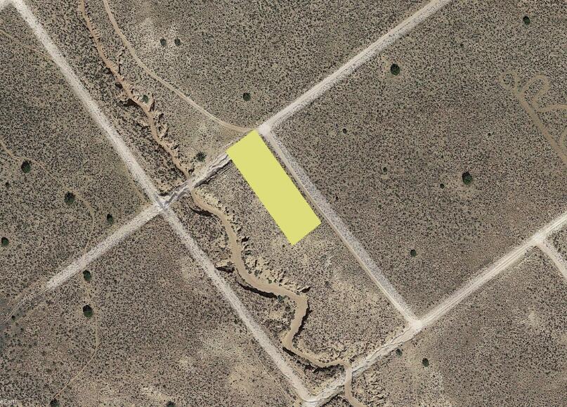Photo 7 —  Kennard (U20 B45 L2) Road NE