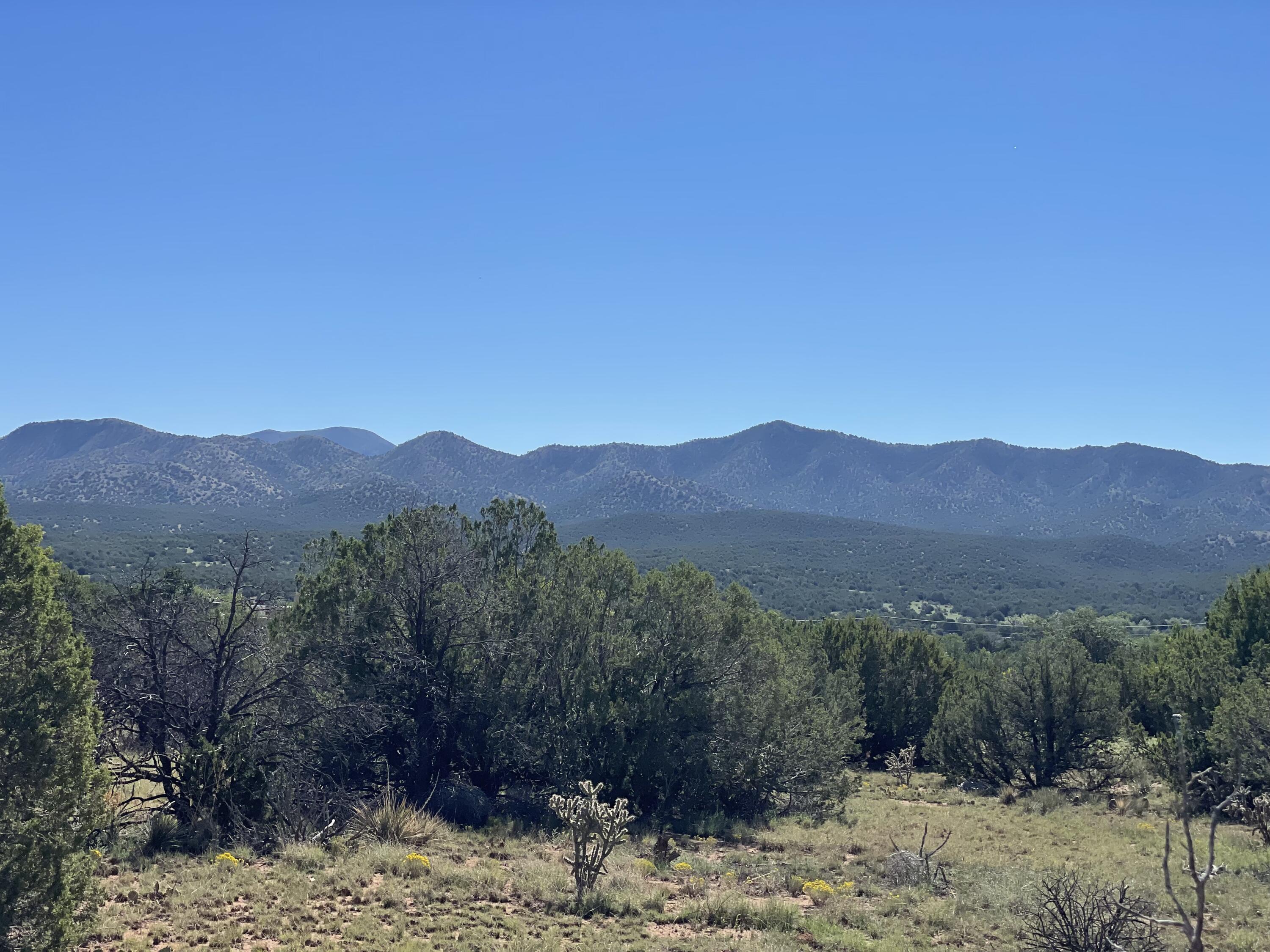 2 TIGUA Drive, Sandia Park, NM 87047