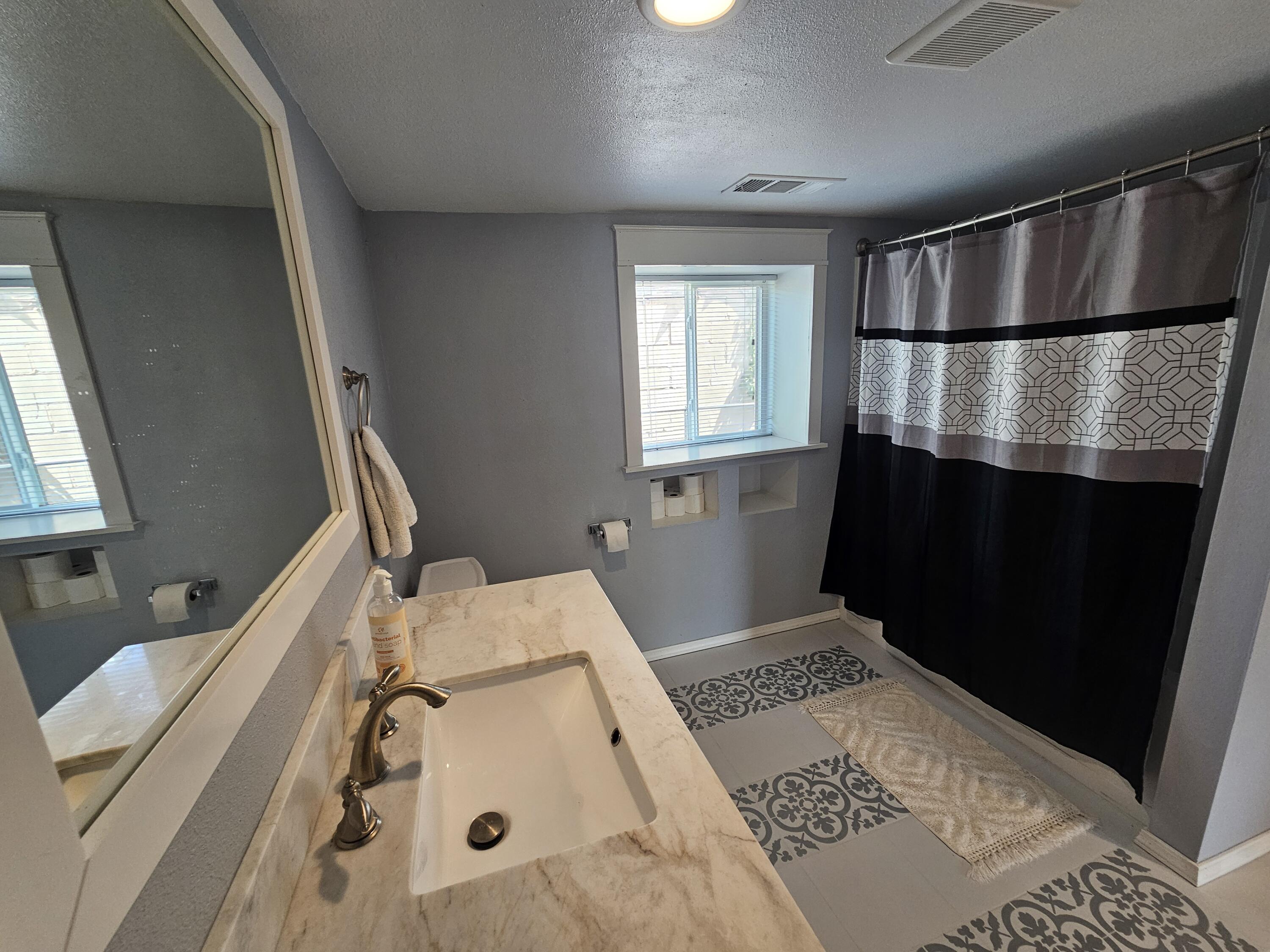 Photo 3 — 200 S 8th Street