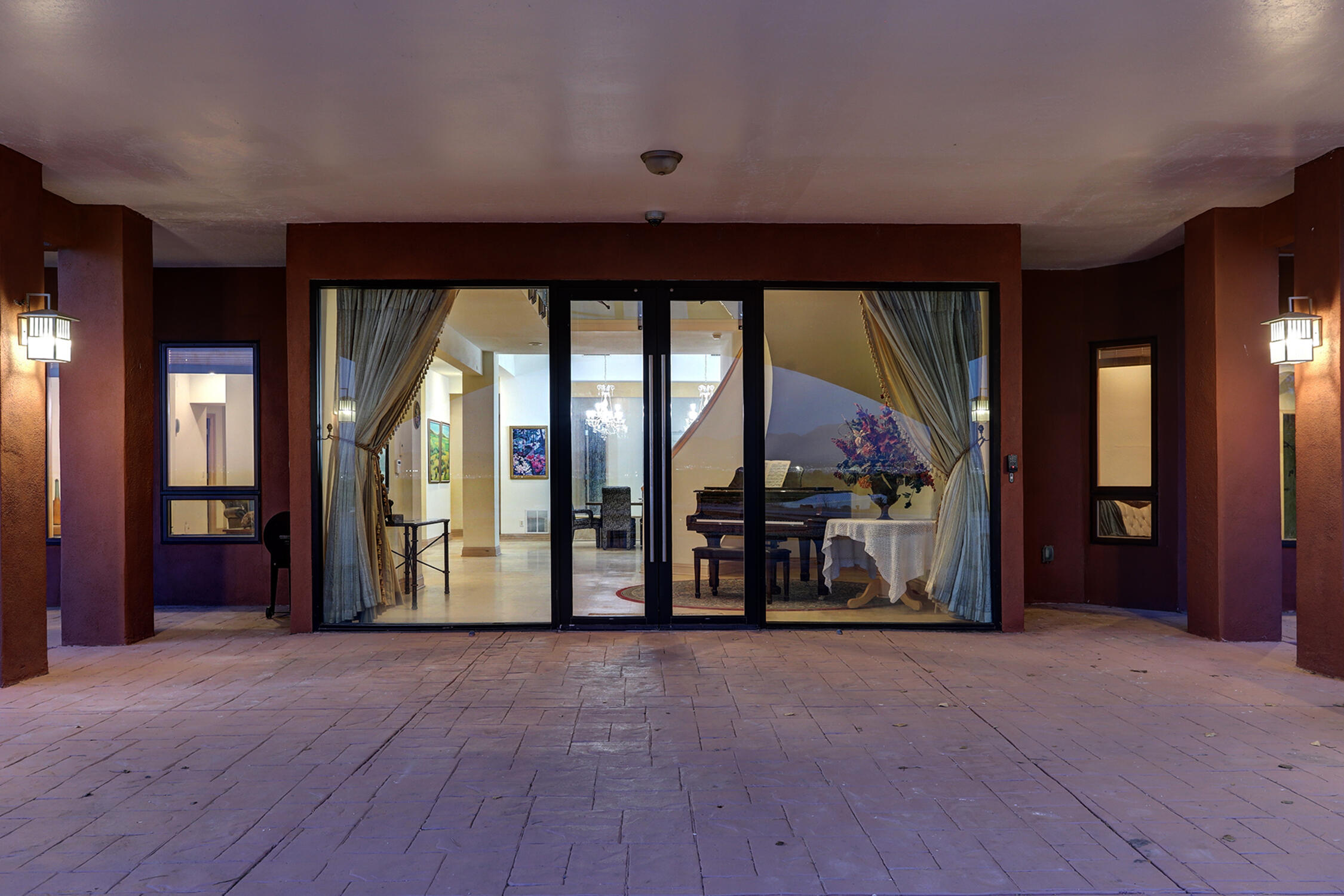 Photo 15 — 6301 COORS Boulevard NW