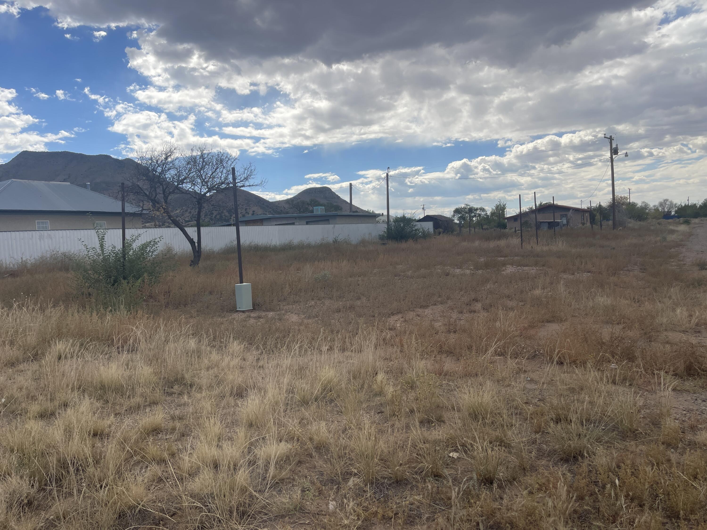 Photo 4 — Lot 1 Block 57 First Addition