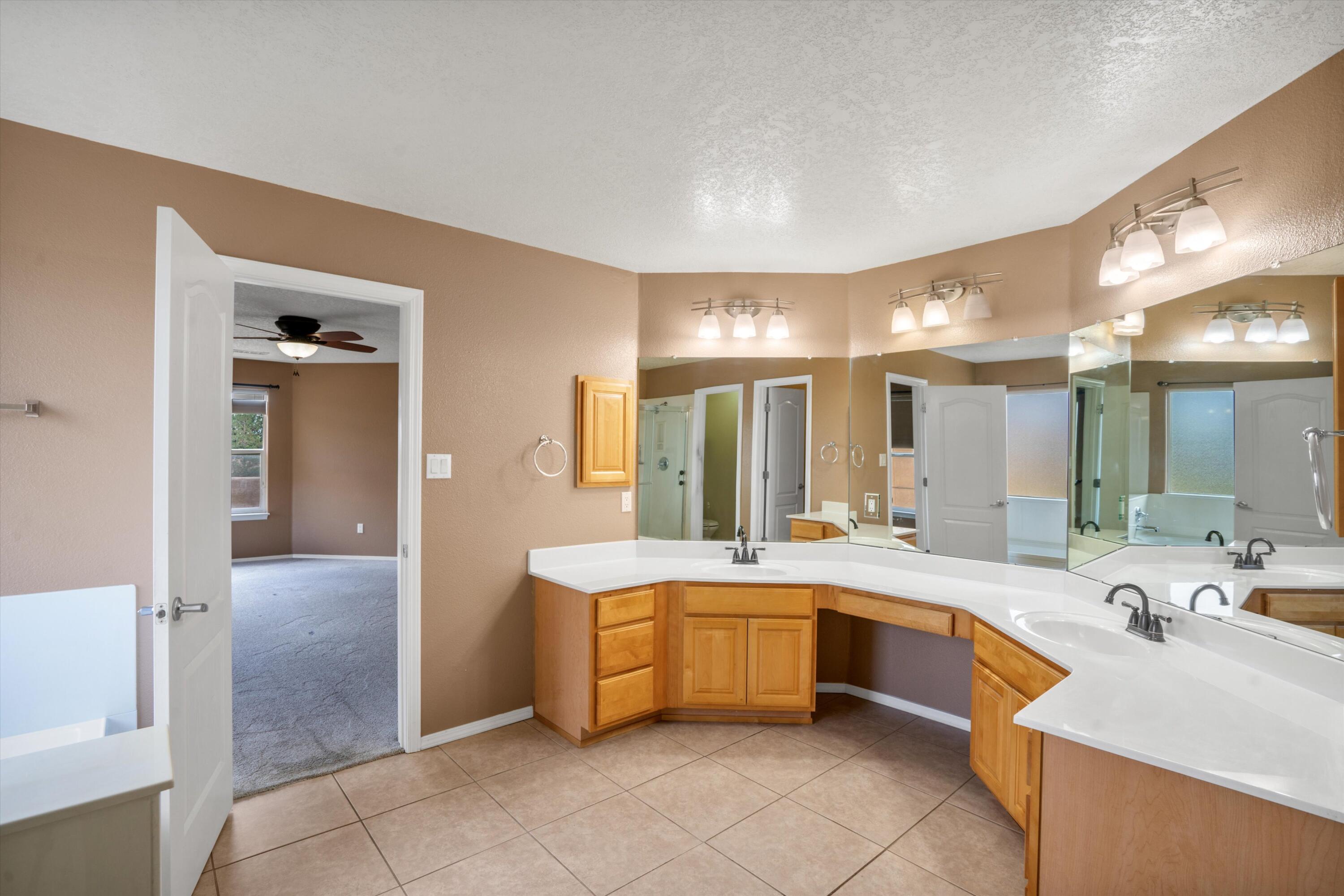 Photo 14 — 1501 Via Verane Drive SE