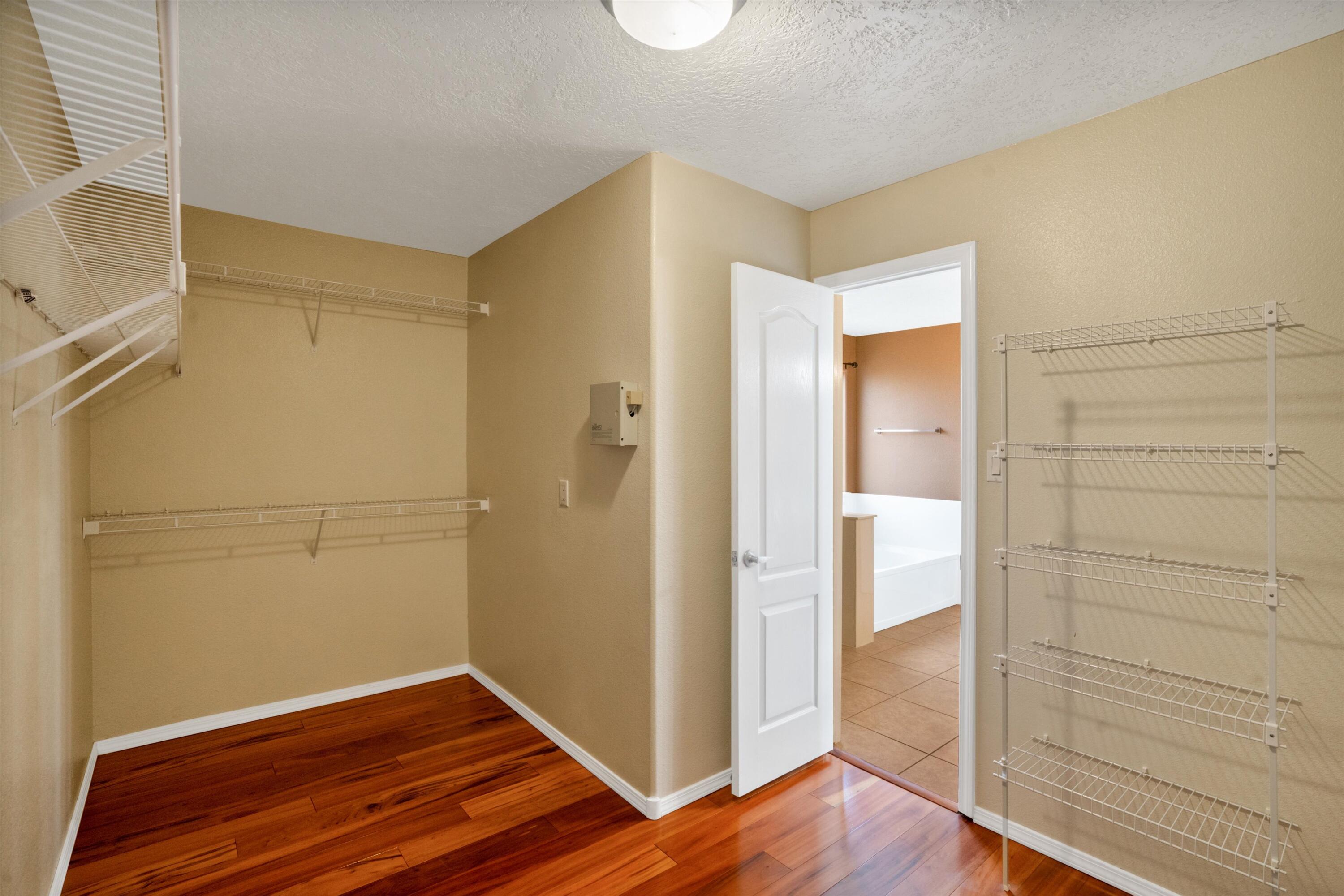 Photo 12 — 1501 Via Verane Drive SE