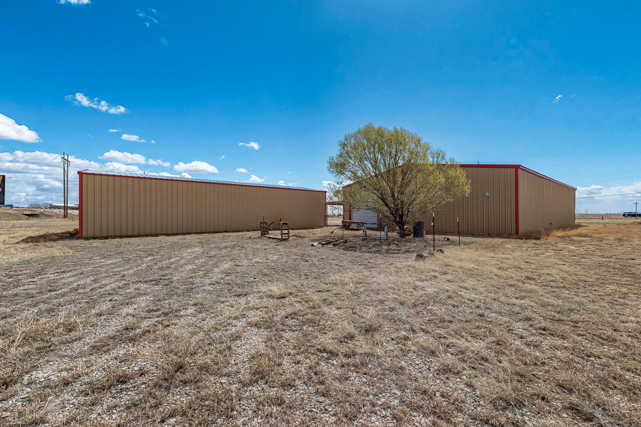 Photo 2 — 111 N CORVIN Court