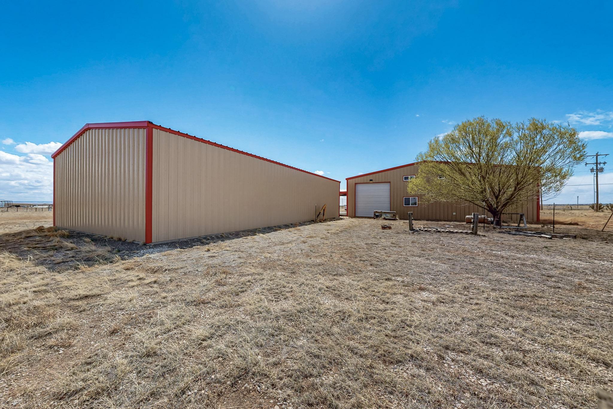 Photo 3 — 111 N CORVIN Court