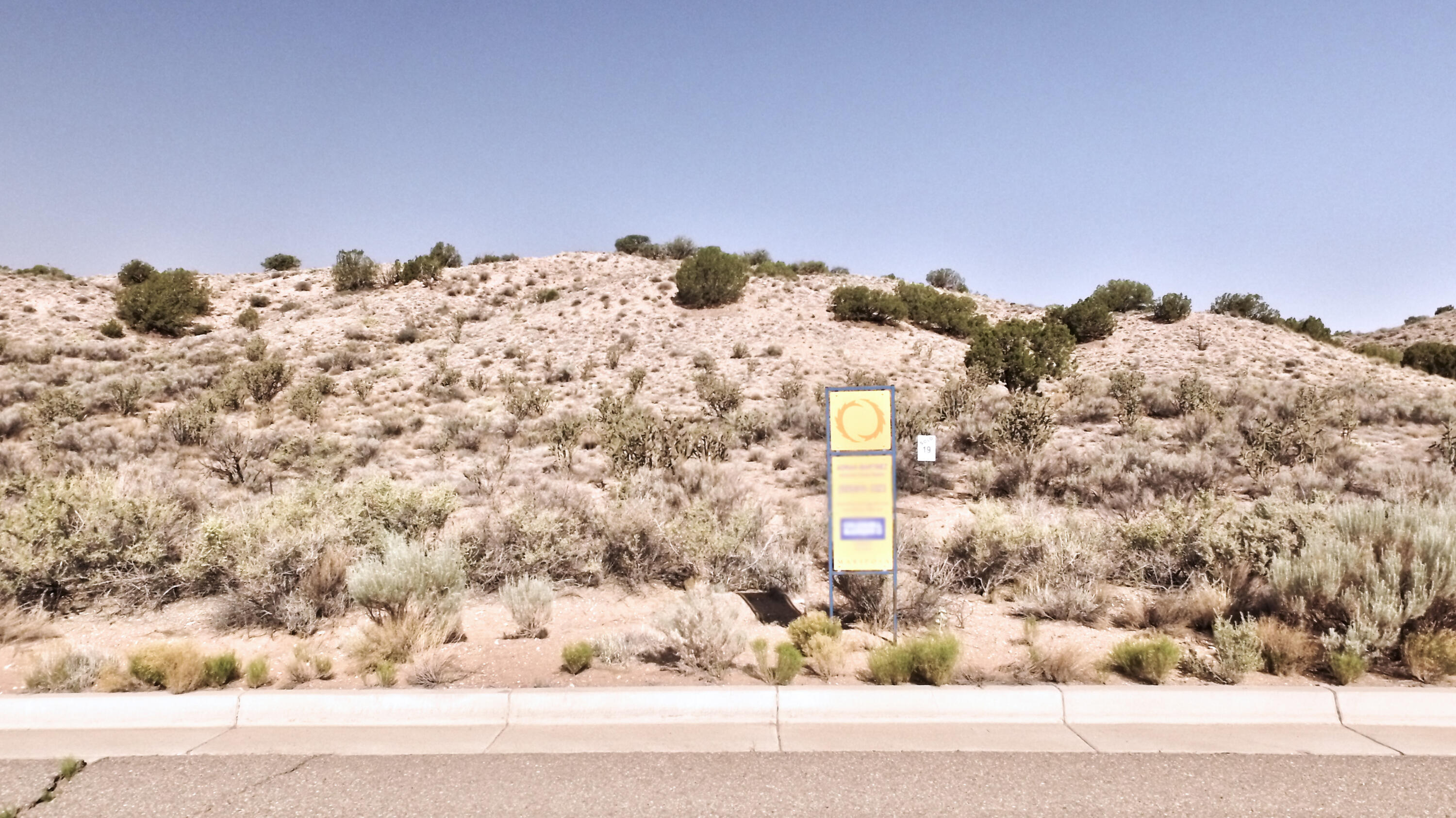 Photo 6 — 5725 Highland Meadows Drive NE