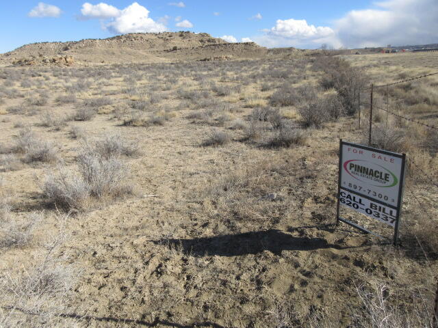 Photo 6 —  Tract 10 Sec .24 Unit 2