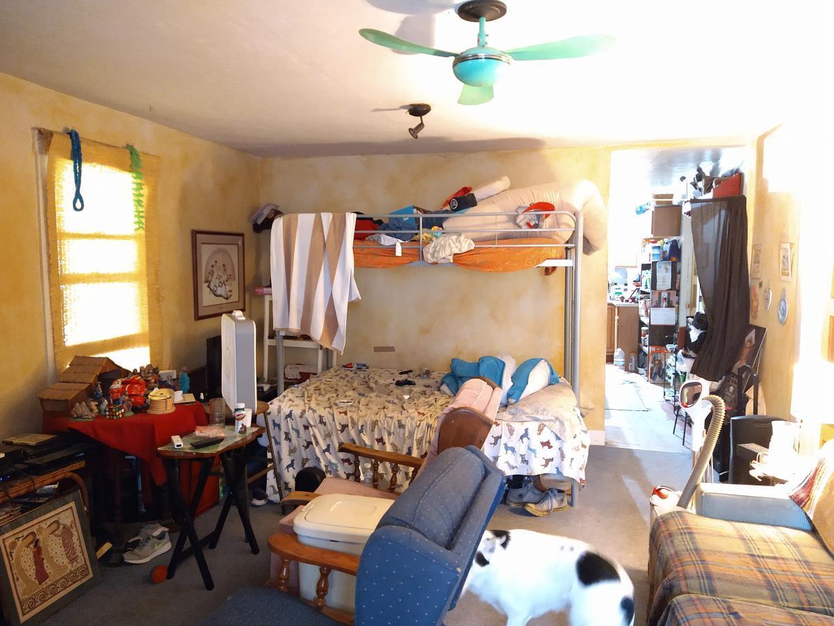 Photo 12 — 204 S LIMIT Avenue