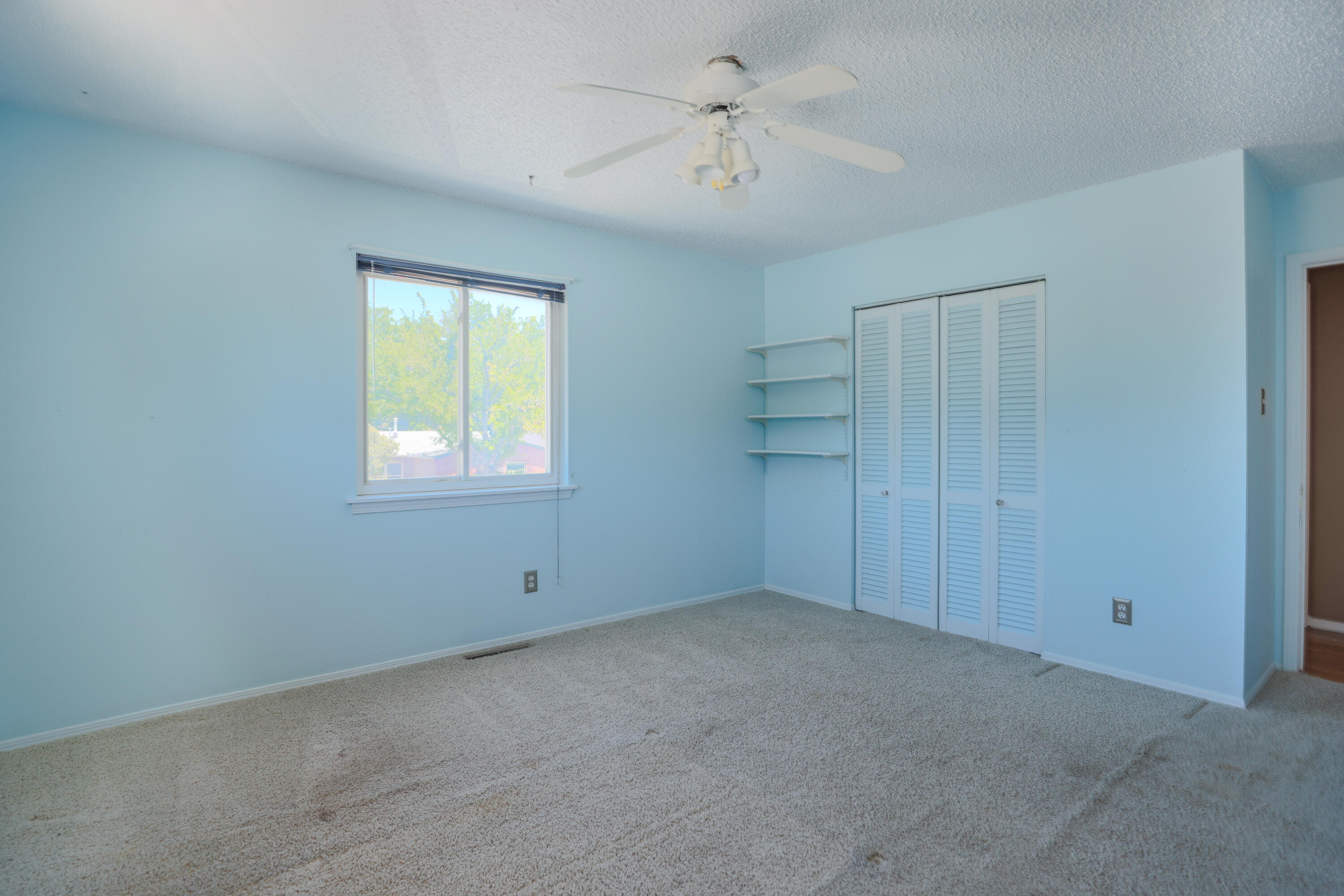 Photo 20 — 7908 SIERRA AZUL Avenue NE