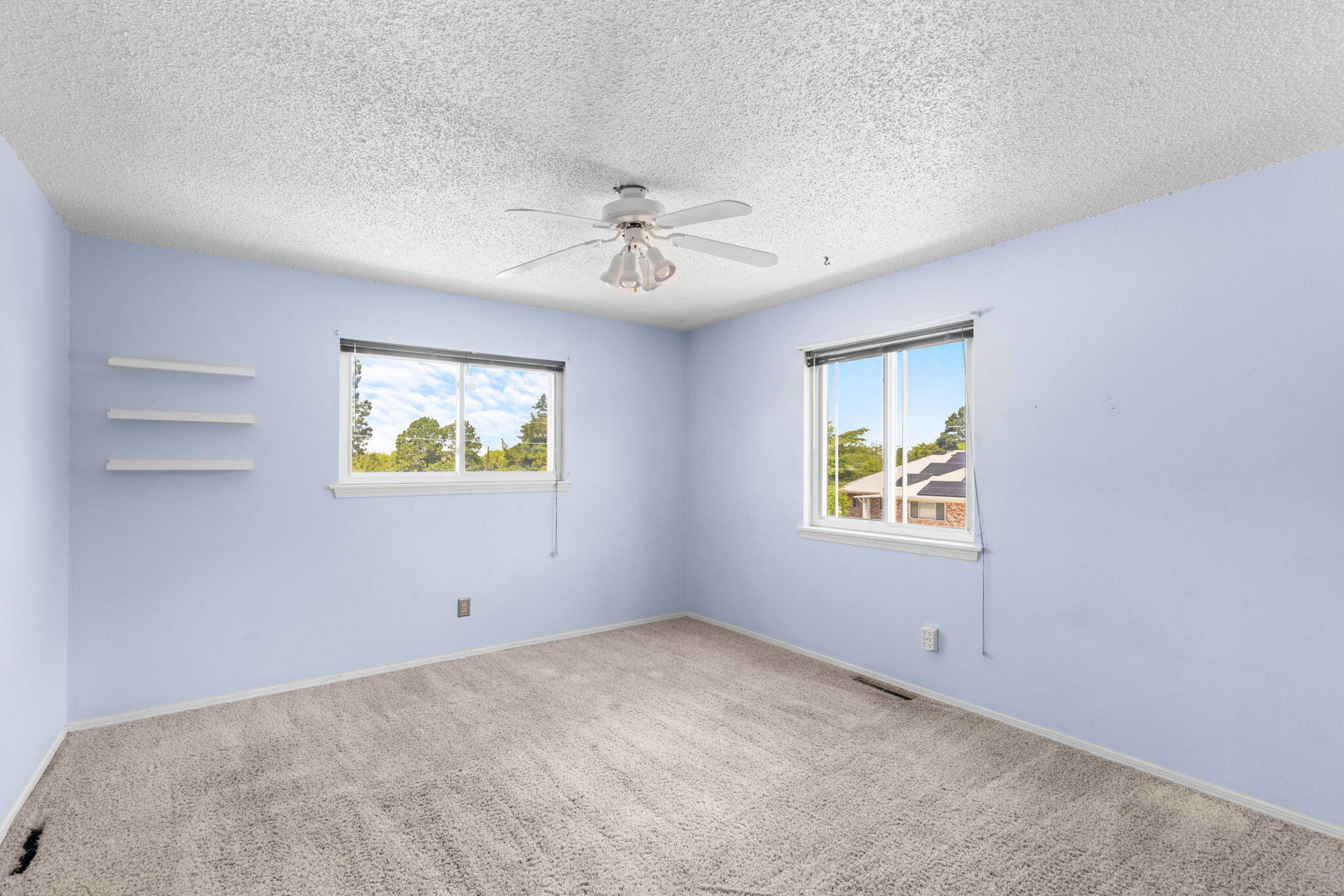 Photo 15 — 7908 SIERRA AZUL Avenue NE