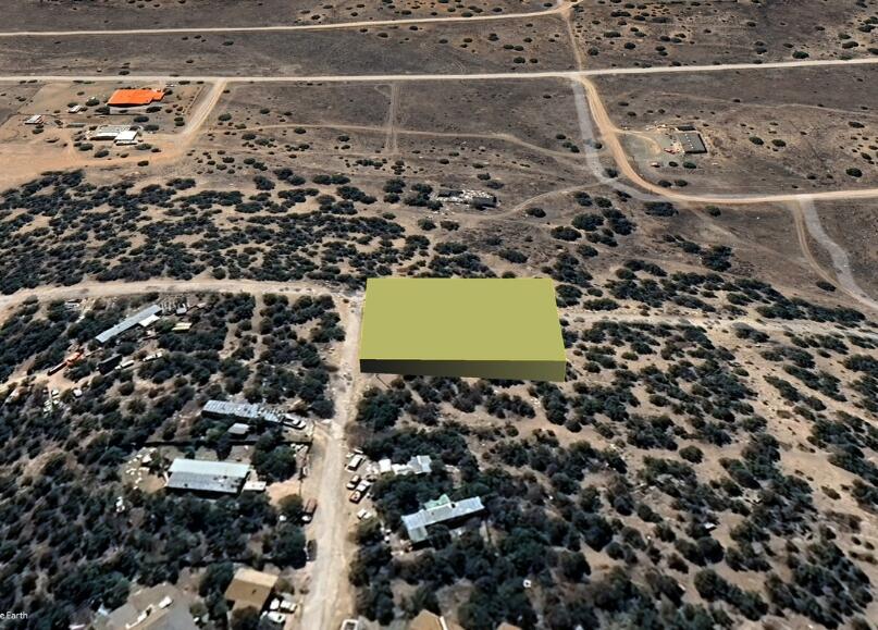 Photo 2 —  Forrest (Tract D B:23 L:A) Lane