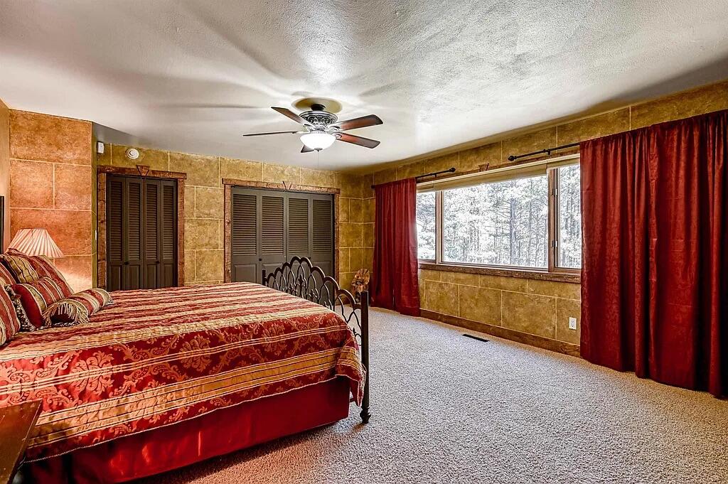 Photo 20 — 18 Meadow Brook Terrace