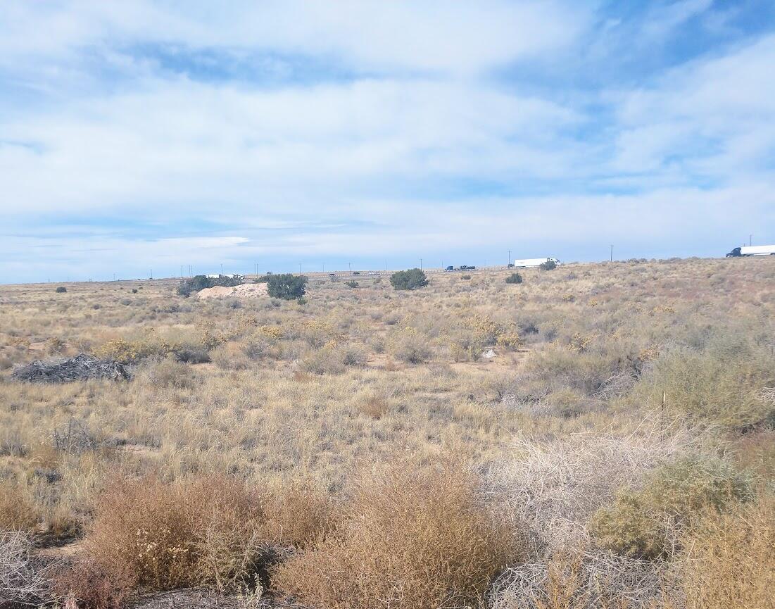 Photo 5 — 18900 Frontage Road SW