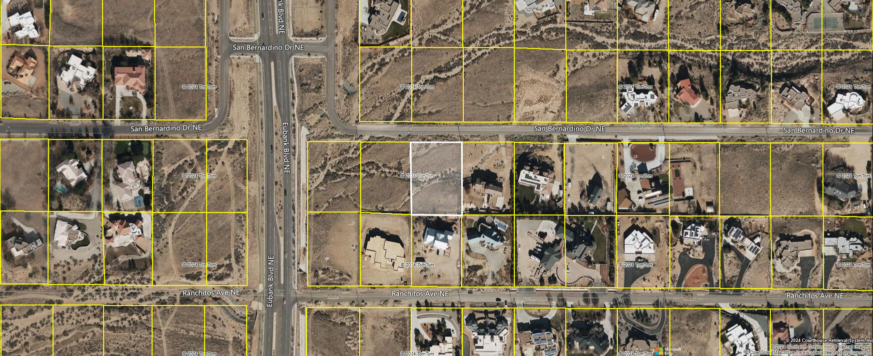 Photo 9 — 10510 San Bernardino Avenue NE