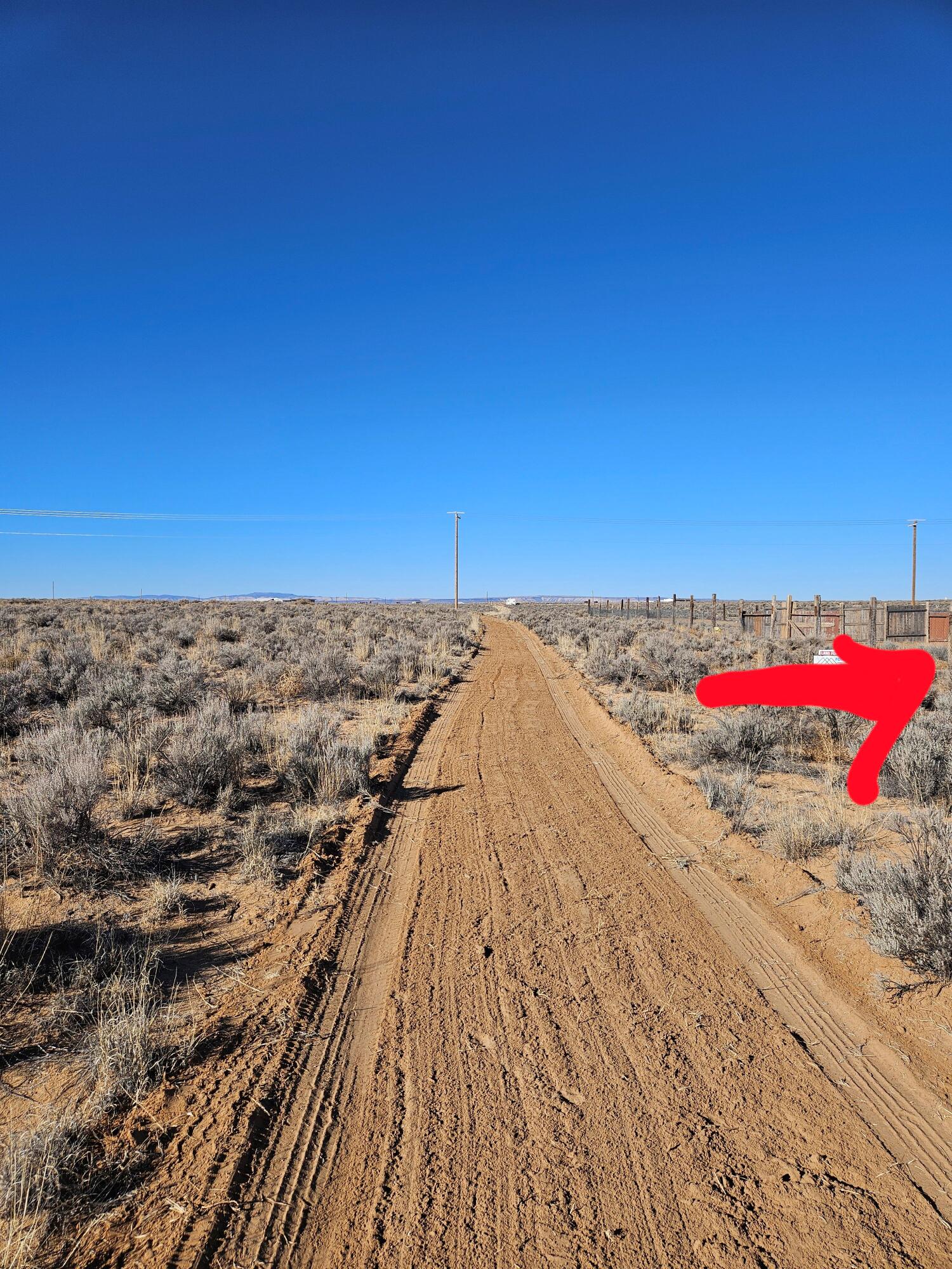 76 Duarte Road, Los Lunas, NM 87031