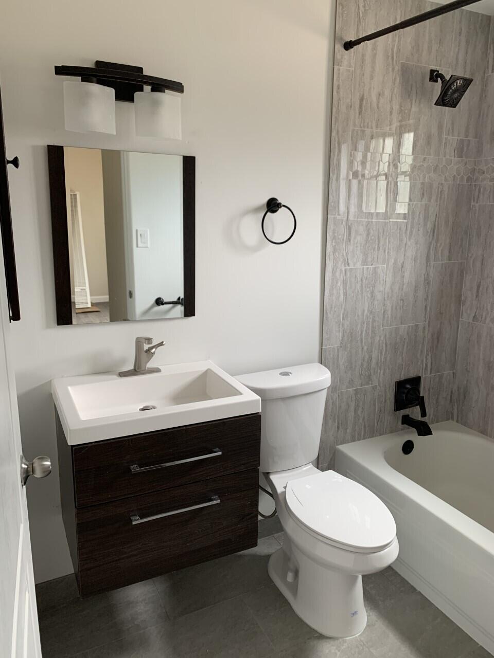 Photo 10 — 612 N 3rd Street