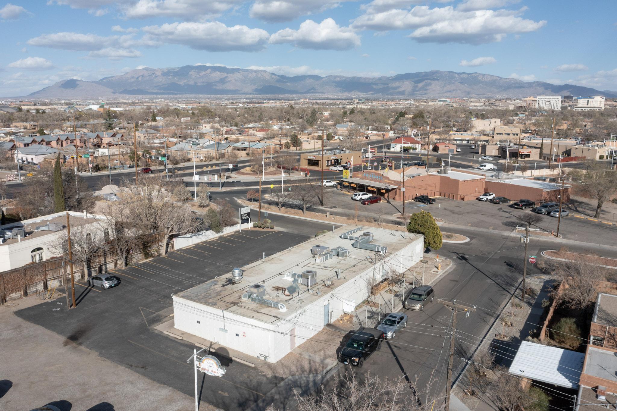 Photo 8 — 119 San Pasquale Avenue SW