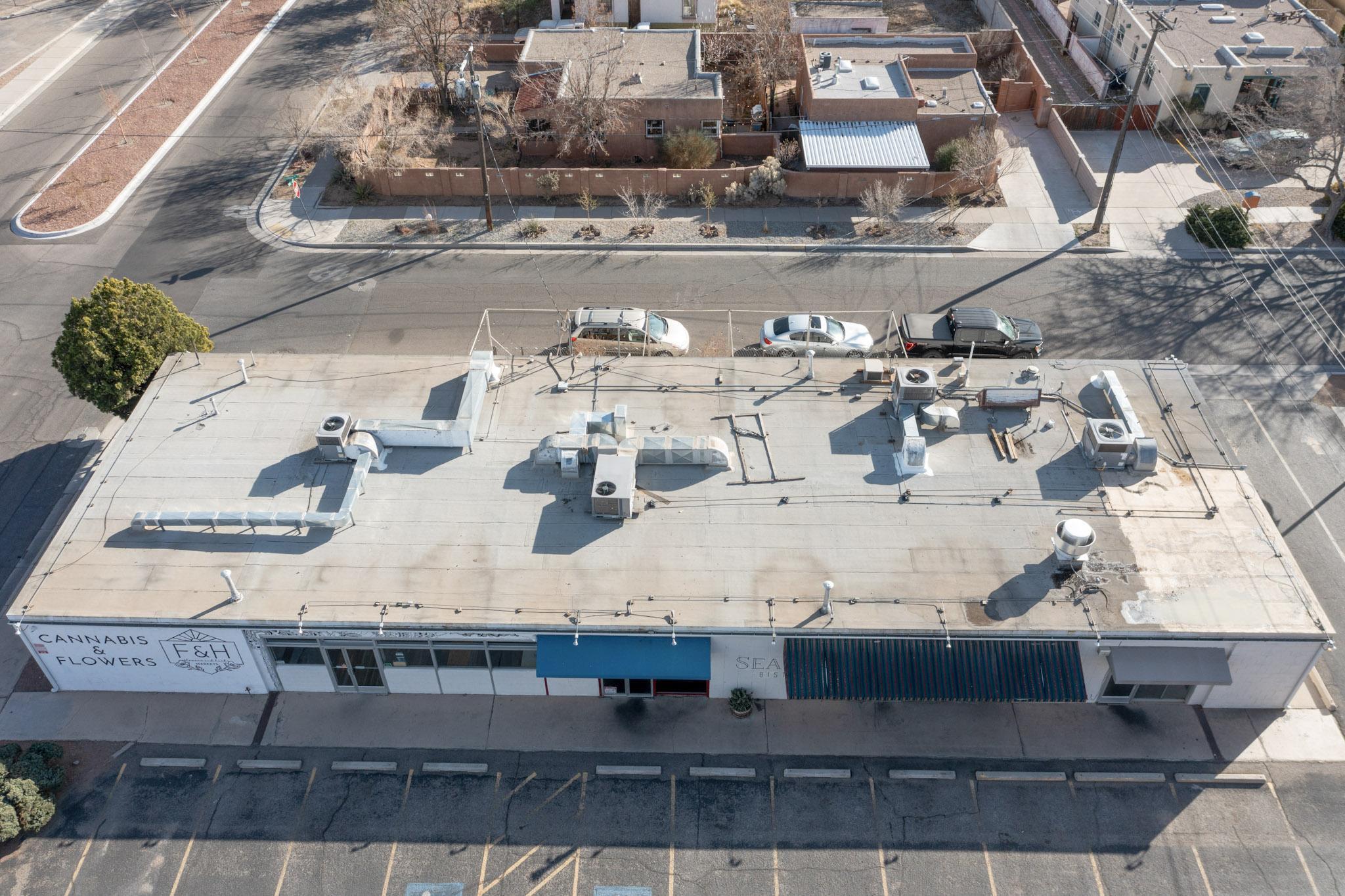 Photo 2 — 119 San Pasquale Avenue SW