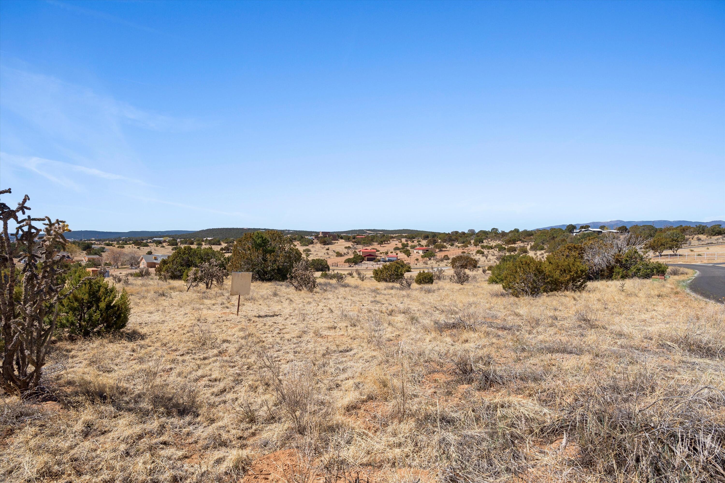 Photo 10 — 30 CRESTVIEW Road