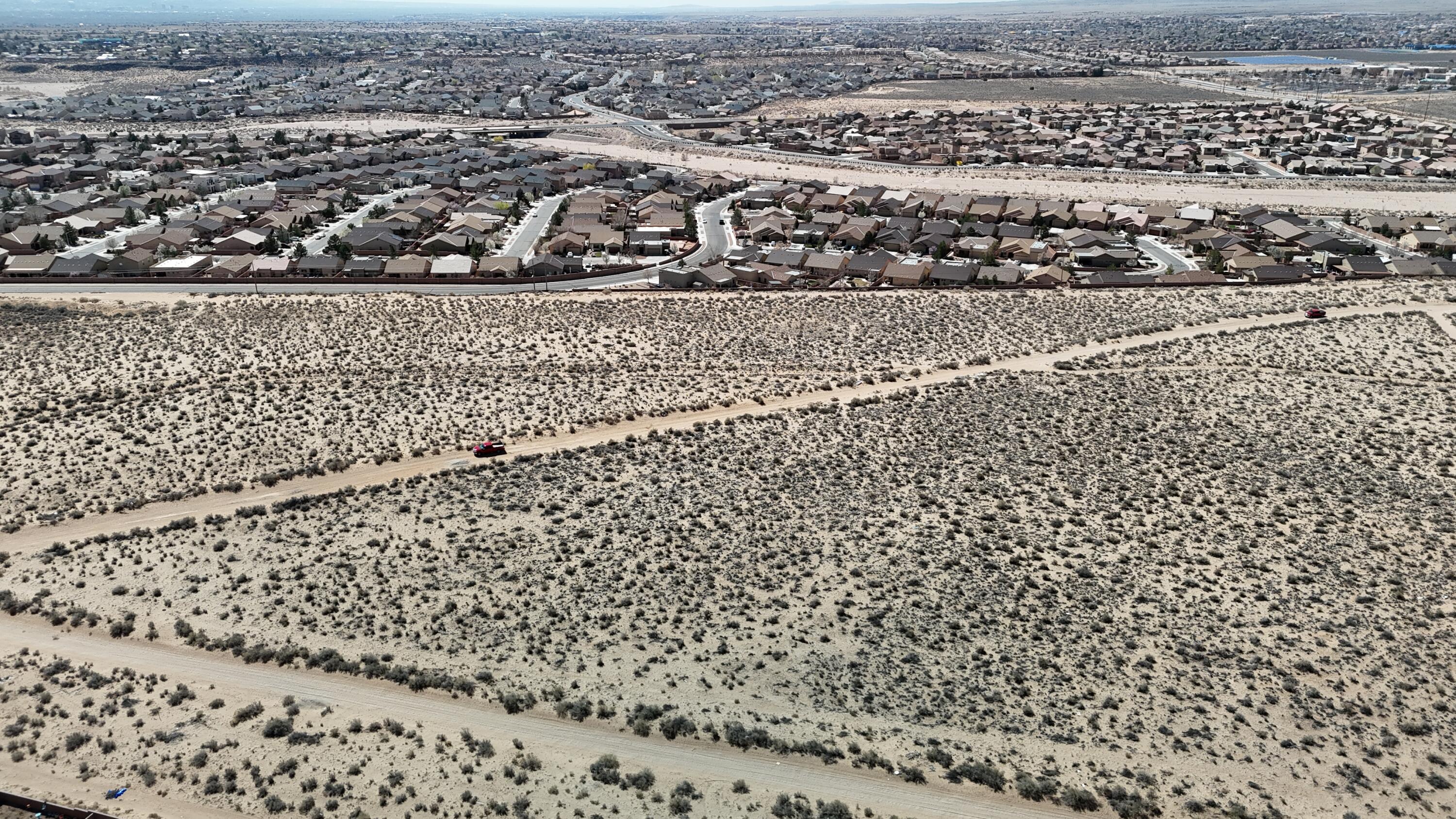 Photo 3 — 739 Viga Loop SE