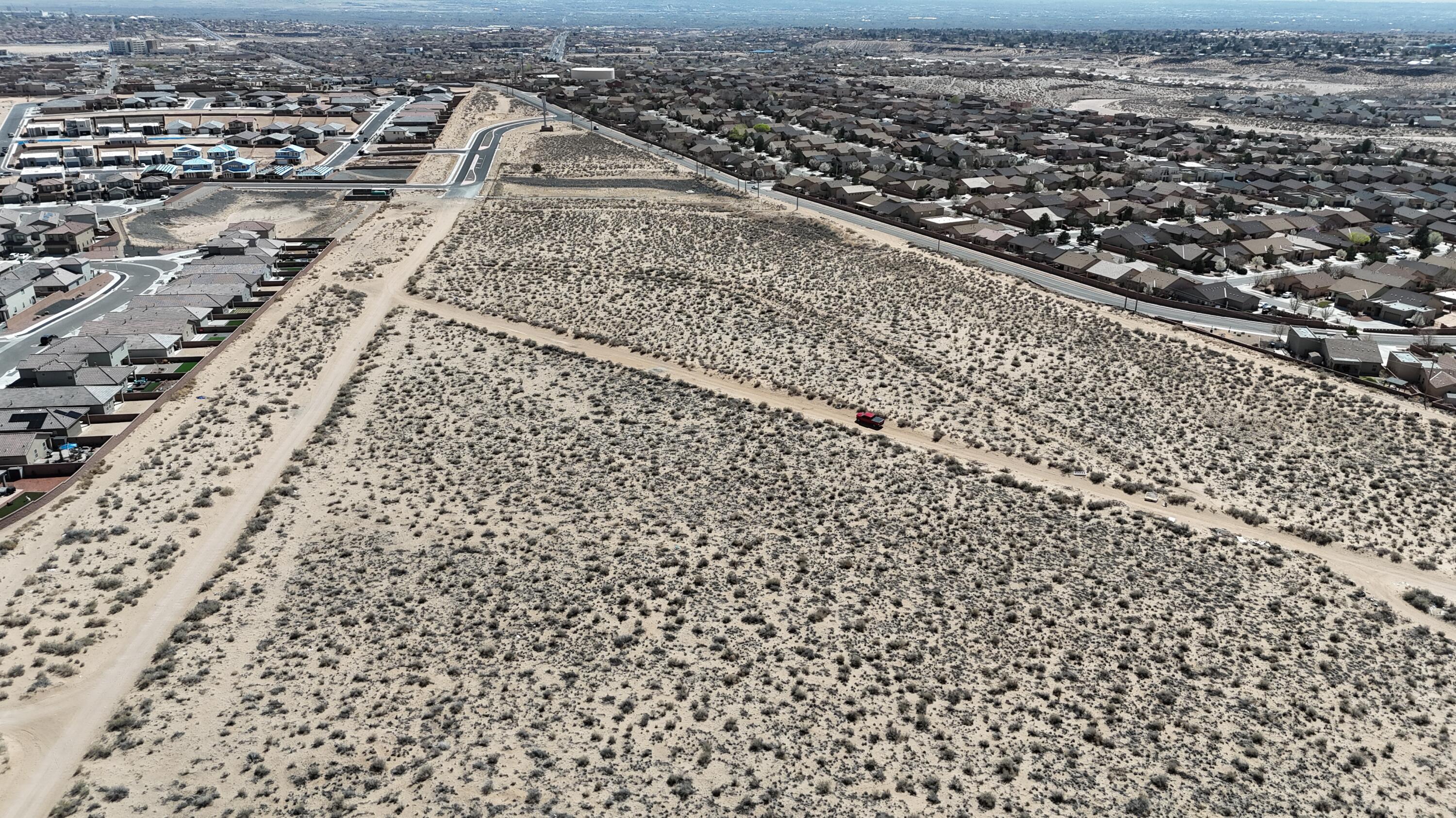 Photo 3 — 805 Viga Loop SE