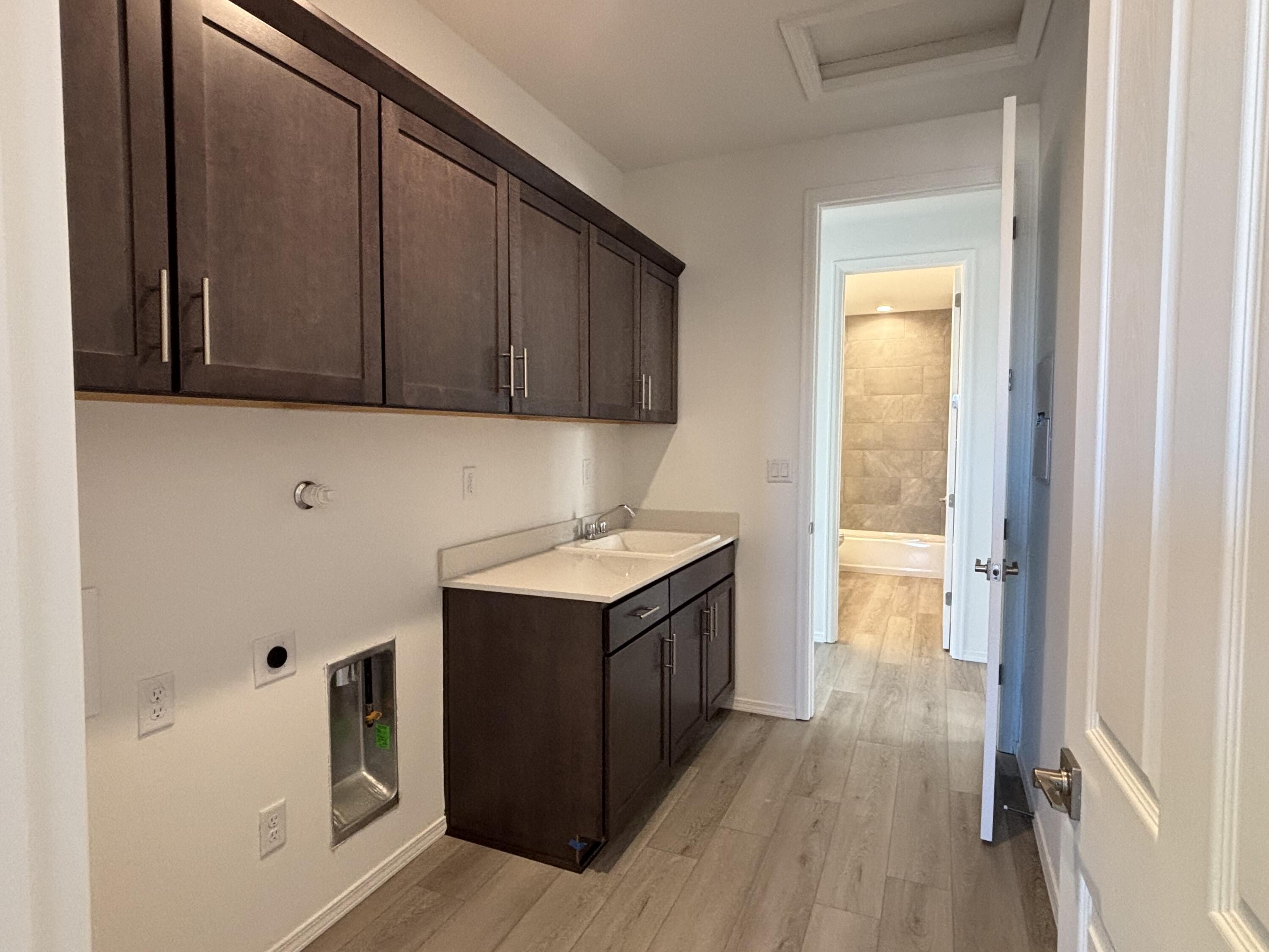 Photo 5 — 3020 Donita Lane NE