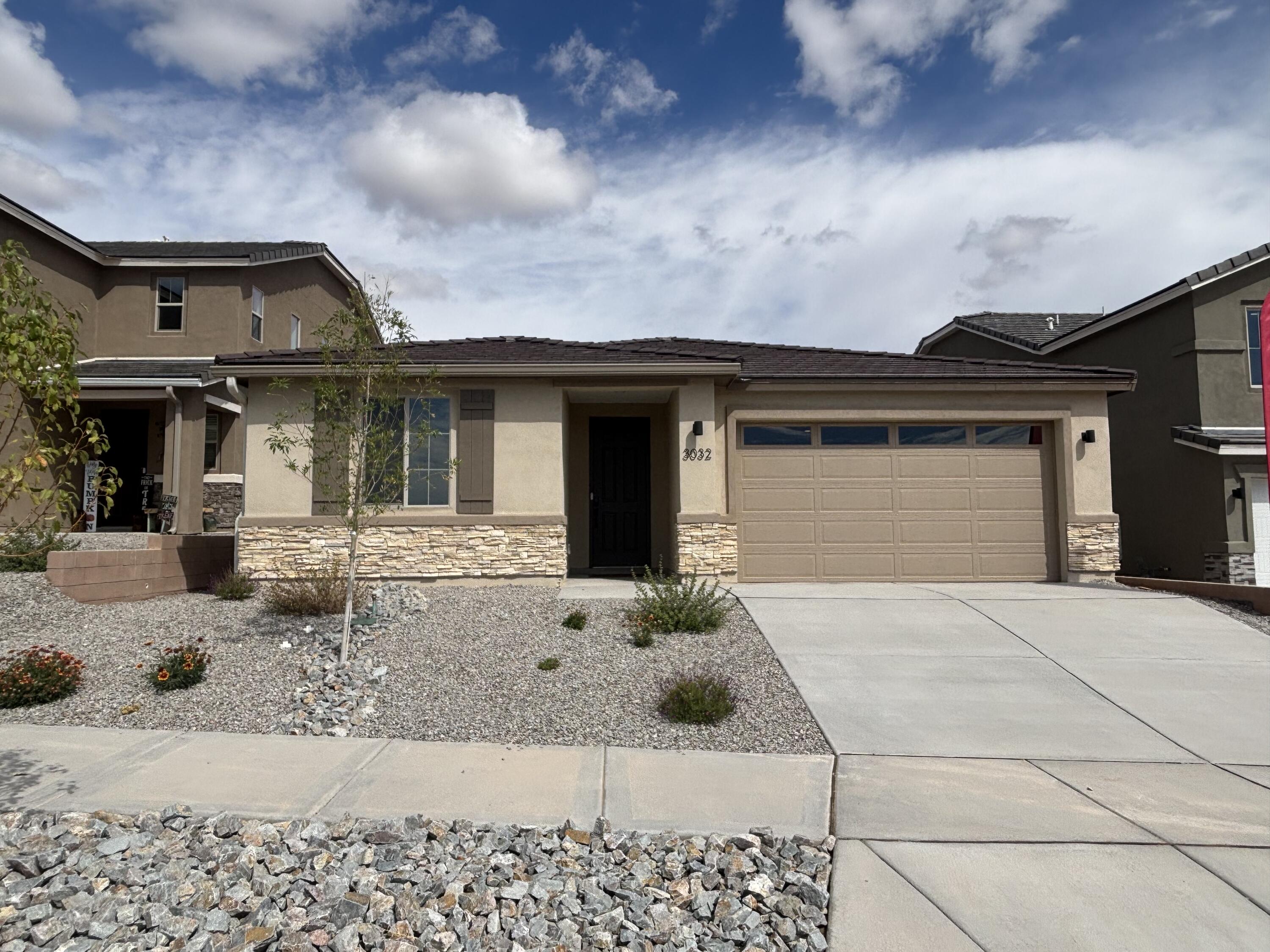 3032 Donita Lane NE