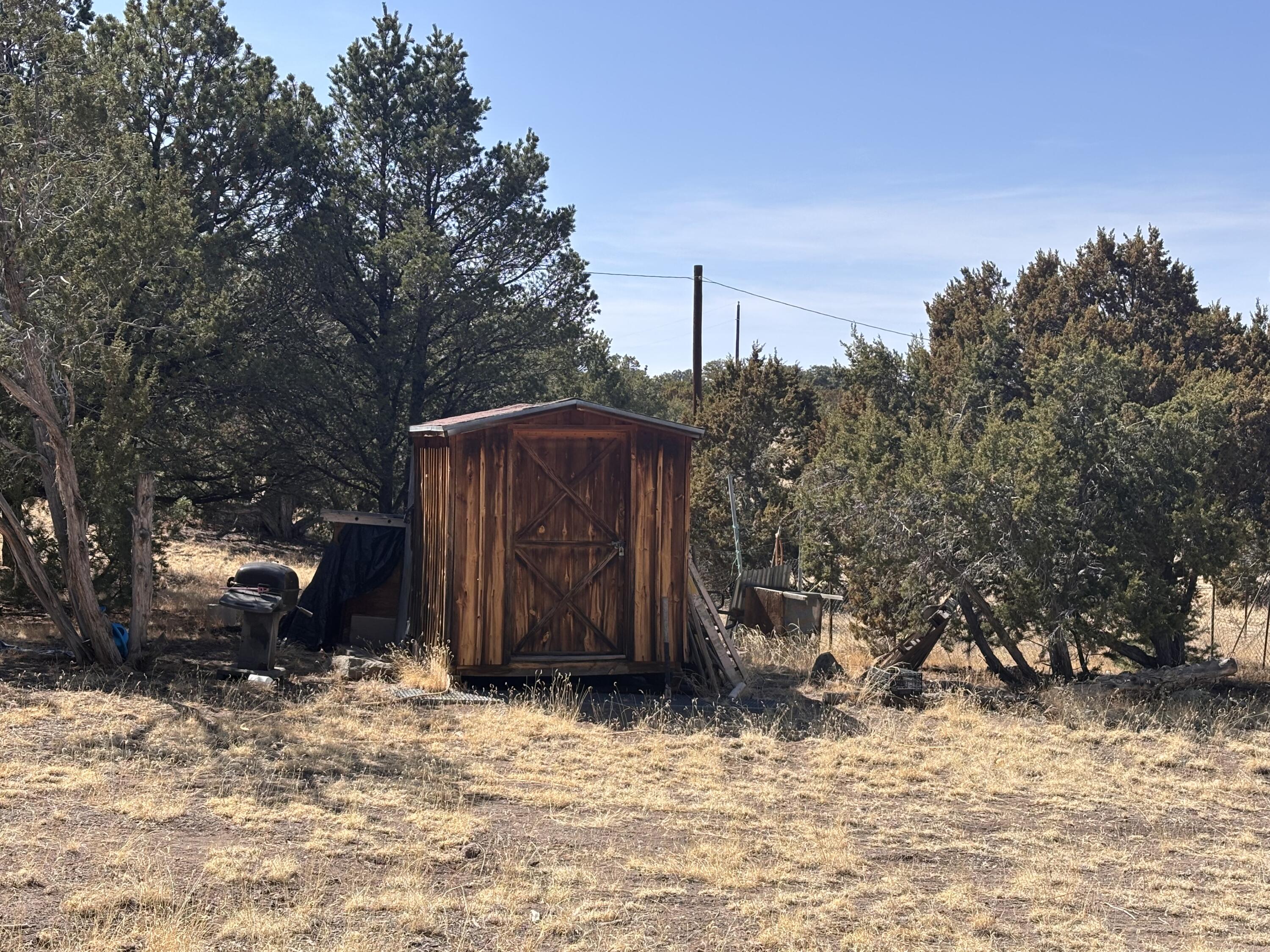 Photo 7 — 233 Turquoise Trail
