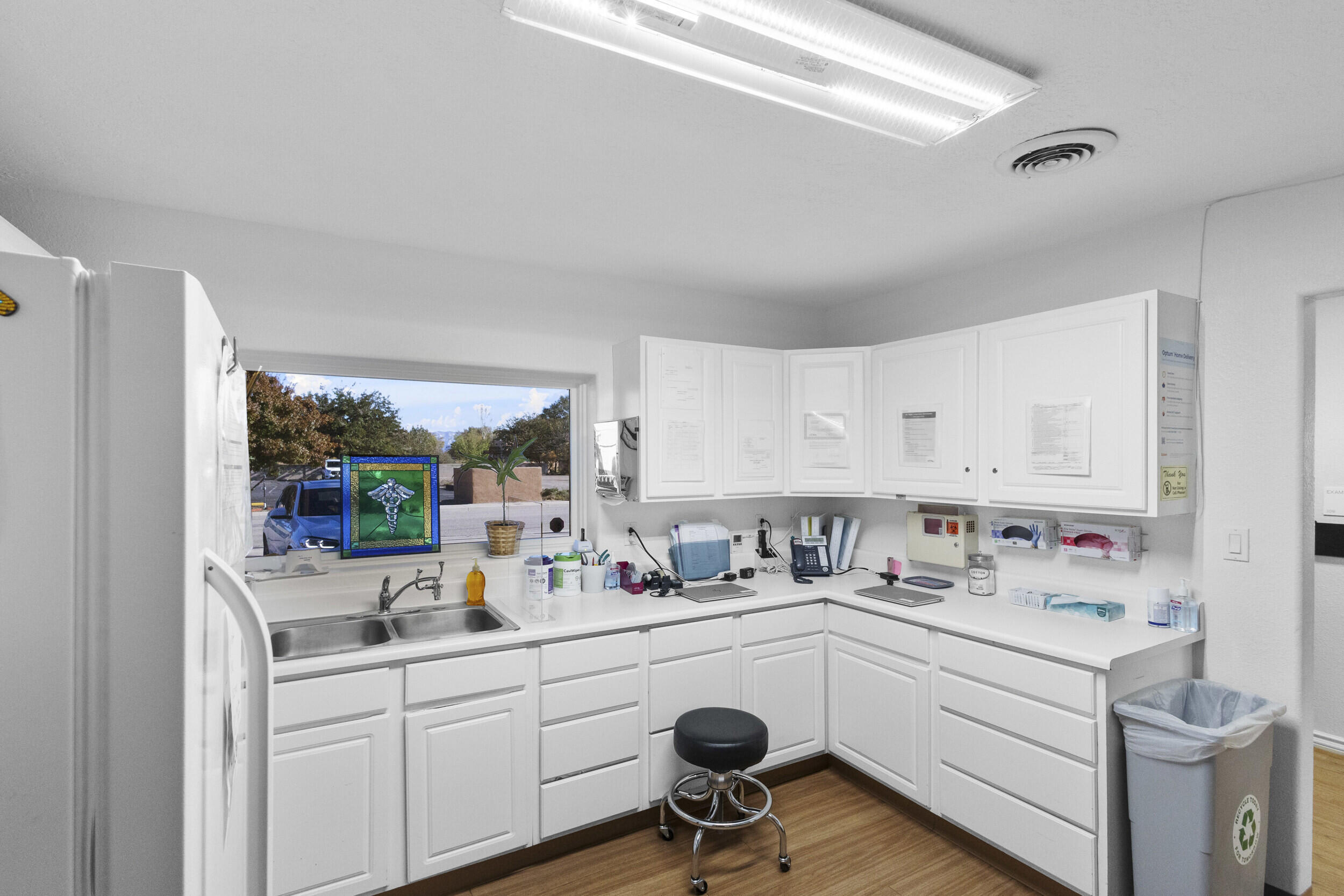 Photo 20 — 127 Sandoval Road SW