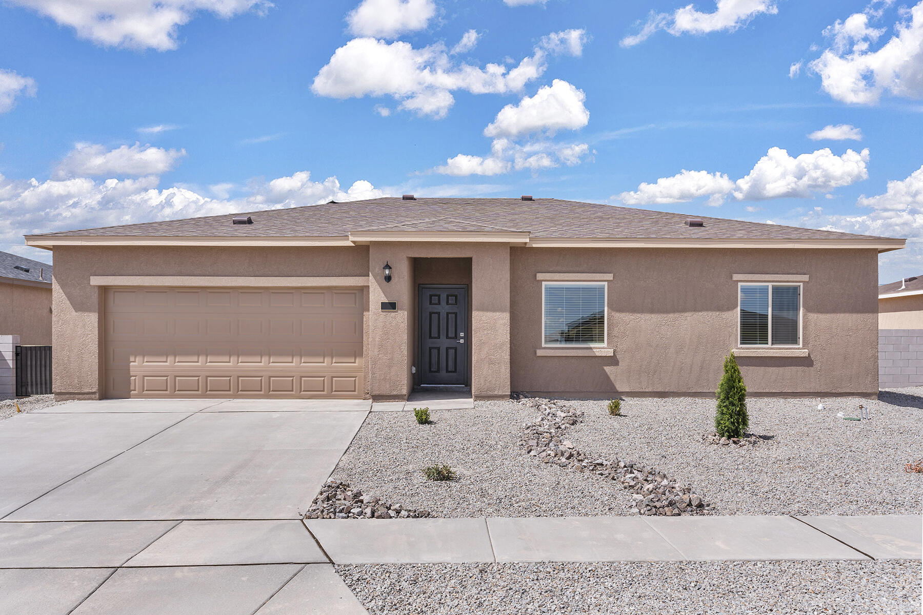 2507 Calle del los Claveles, Belen, NM 87002