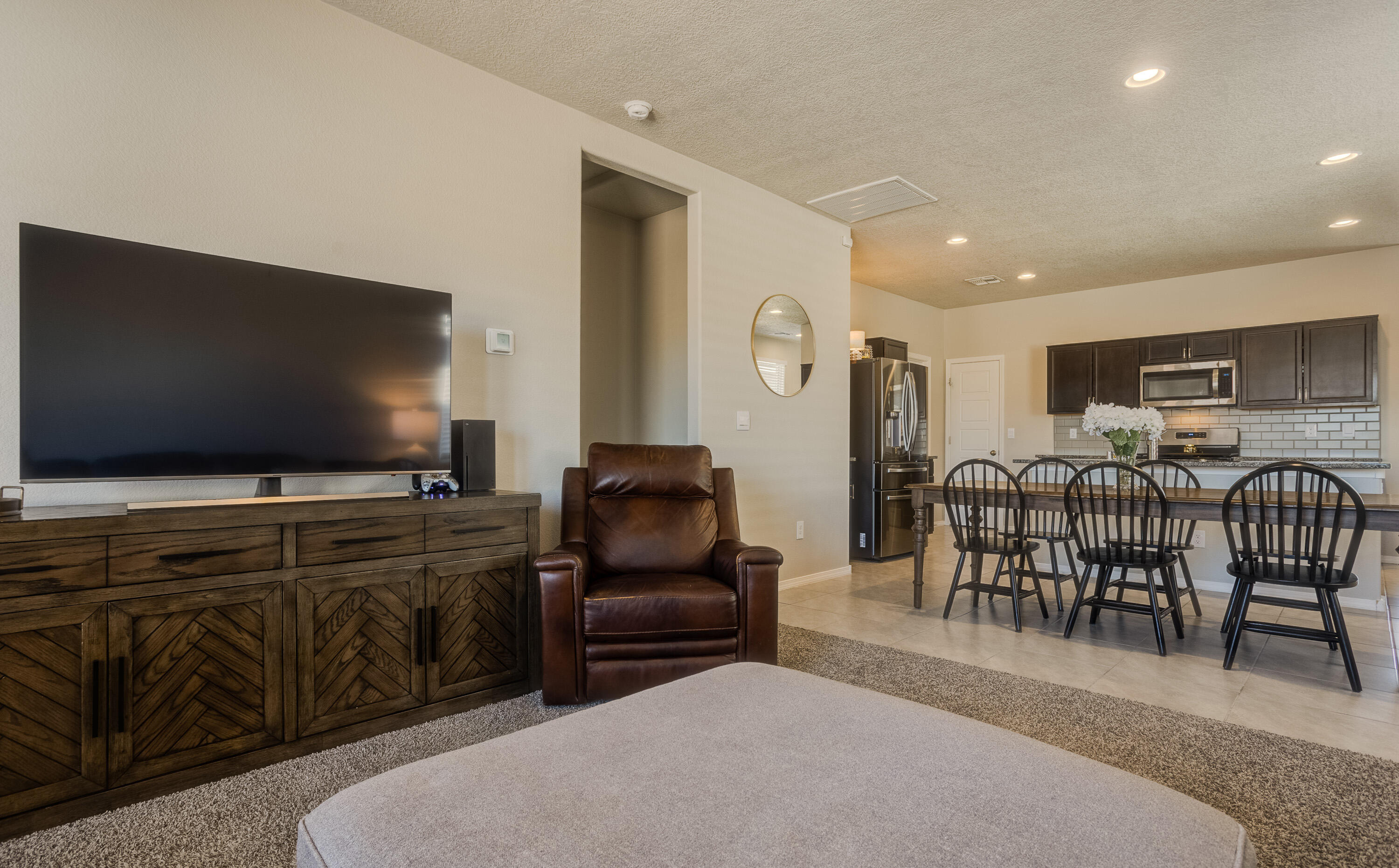 Photo 20 — 4847 MOUNT SALAS Street NE