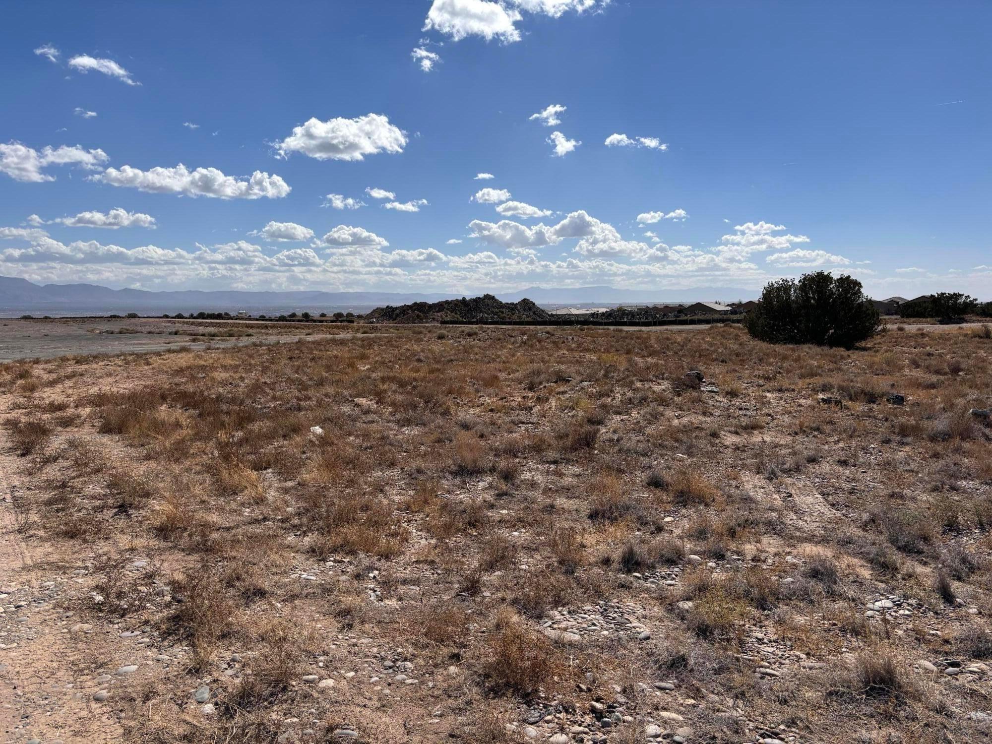 Photo 8 —  Unit 26 Lot 4 Volcano Cliffs